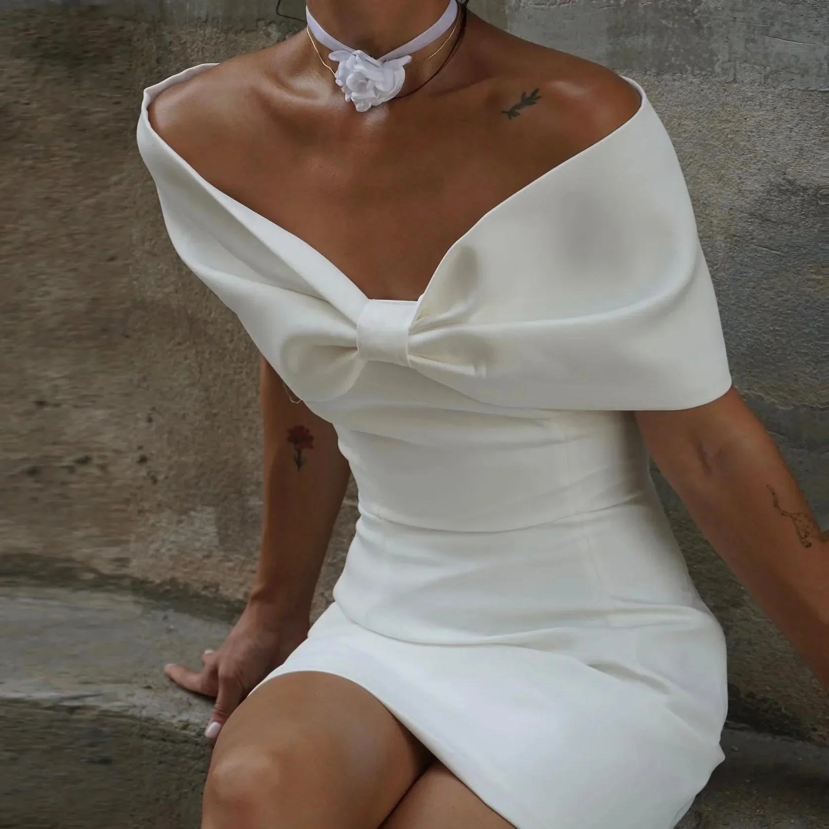 Chic Bow Detail Off Shoulder Mini Dress