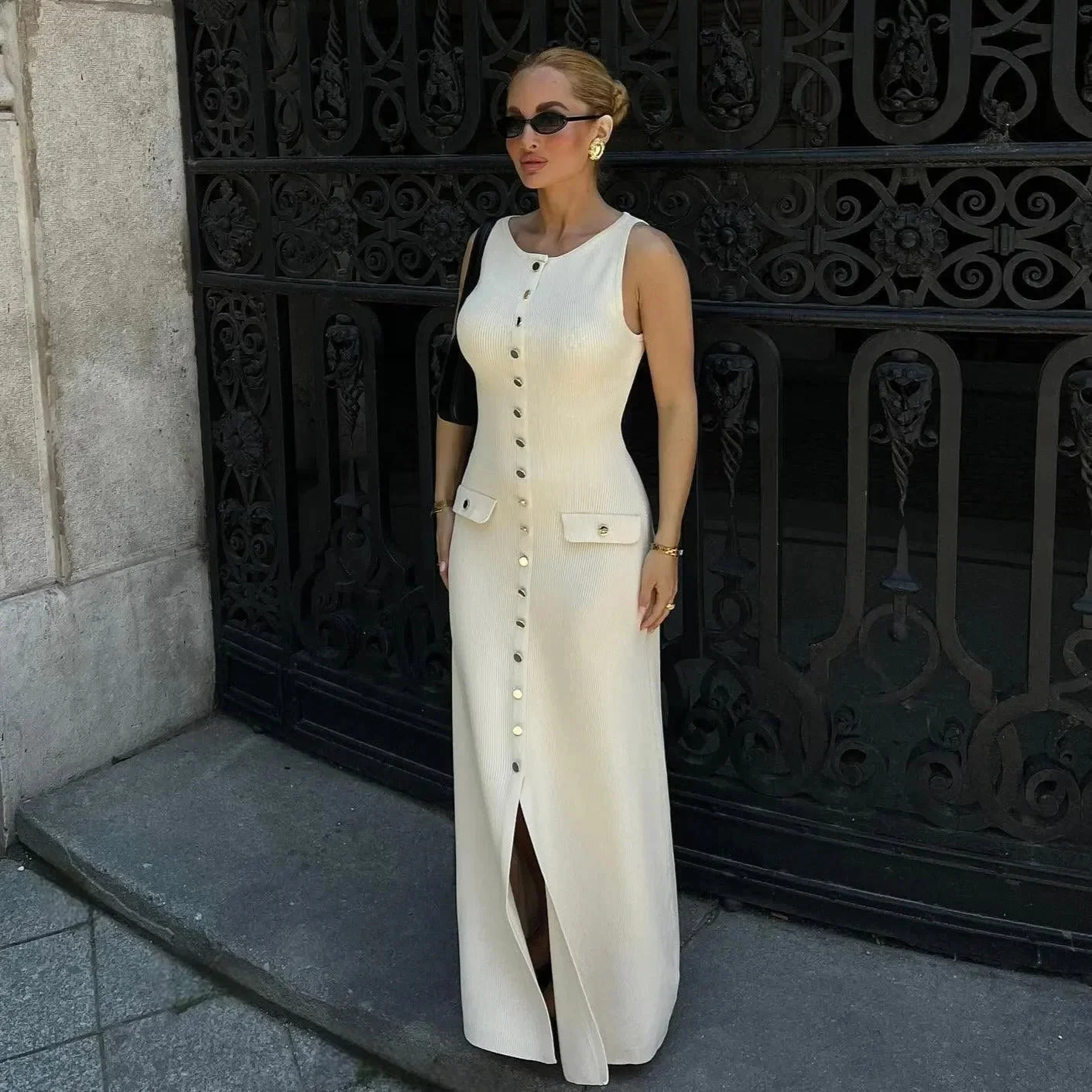 Elegant Sleeveless Maxi Dress in White or Black