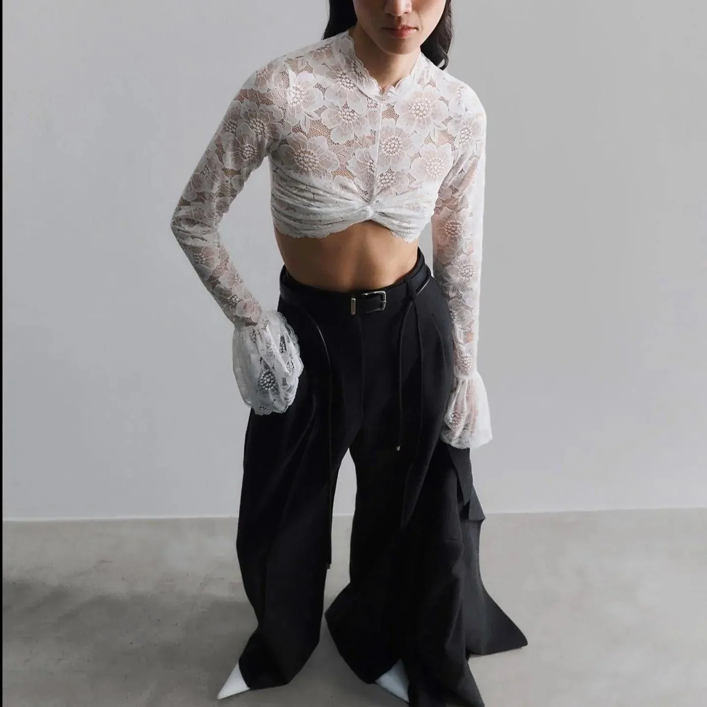 Elegant Floral Lace Sleeve Crop Top