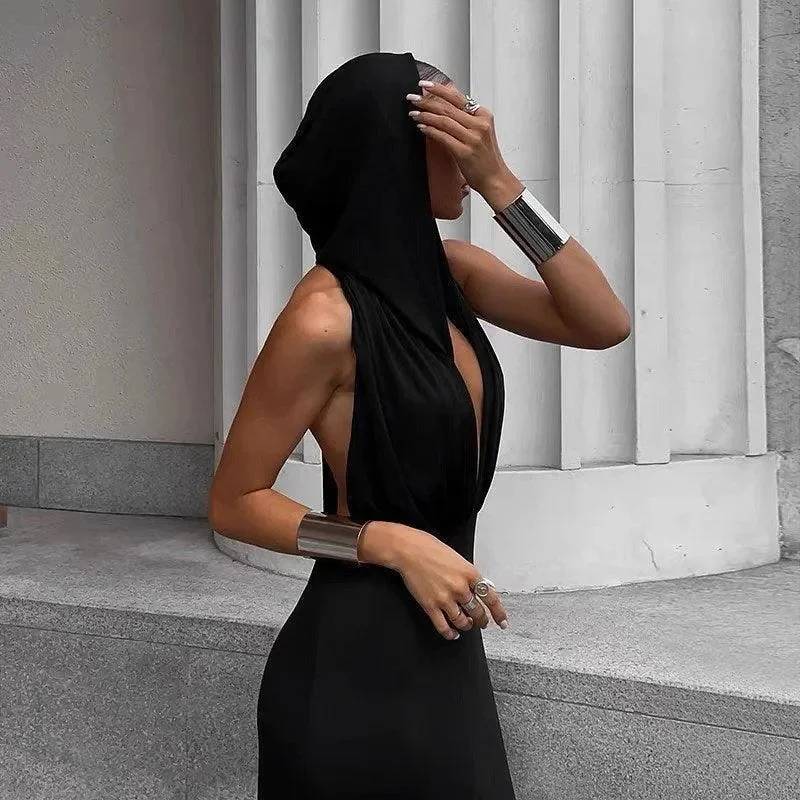 Chic Black Hooded Maxi Dress