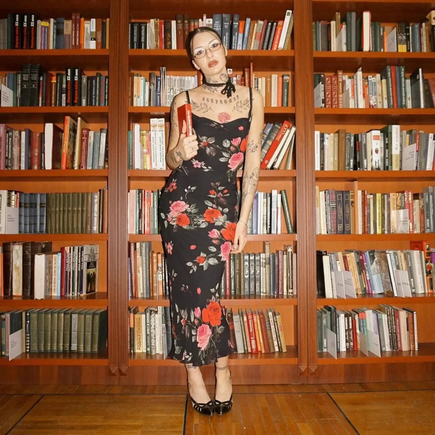 Elegant Floral Print Maxi Dress Black Adjustable Straps