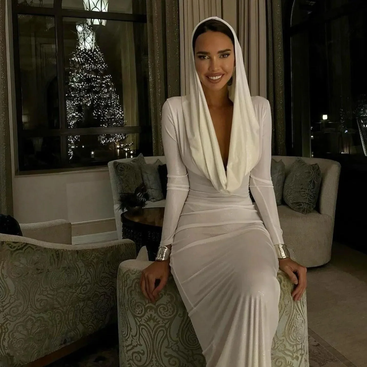 Elegant Hooded Maxi Dress in White for Women