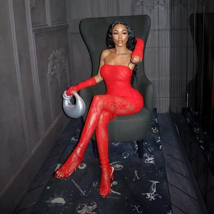 Elegant Lace Three-Piece Set with Gloves