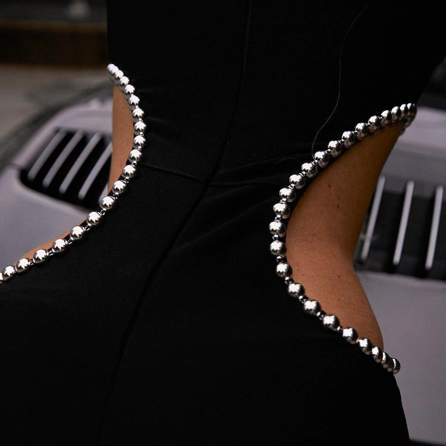 Elegant Black O-Neck Cutout Maxi Dress