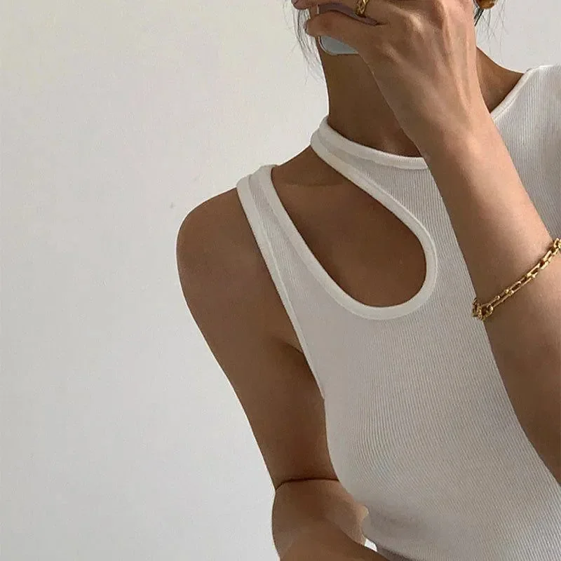 Chic One-Shoulder Asymmetric Crop Top