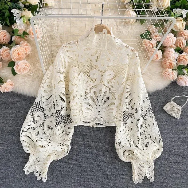 Elegant Lace Lantern Sleeve Blouse