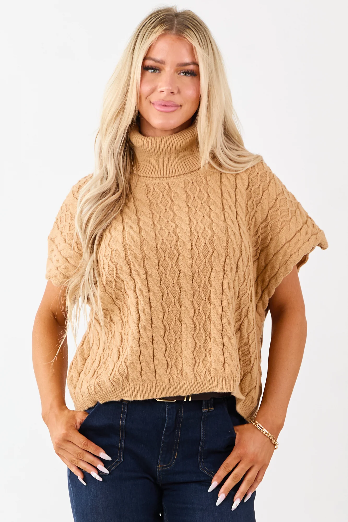 Chunky Cable Knit Short Sleeve Sweater