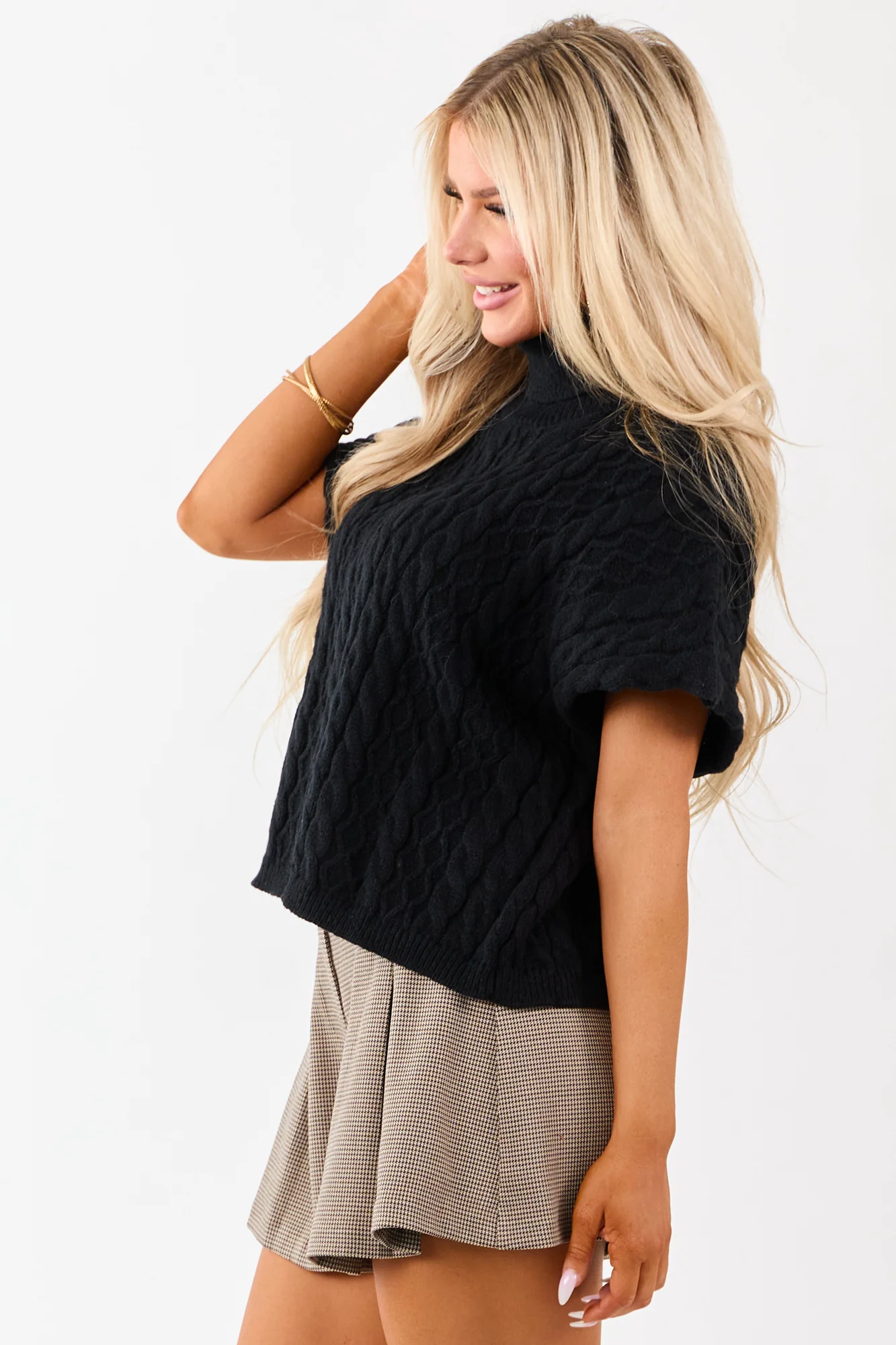 Chunky Black Cable Knit Short Sleeve Sweater