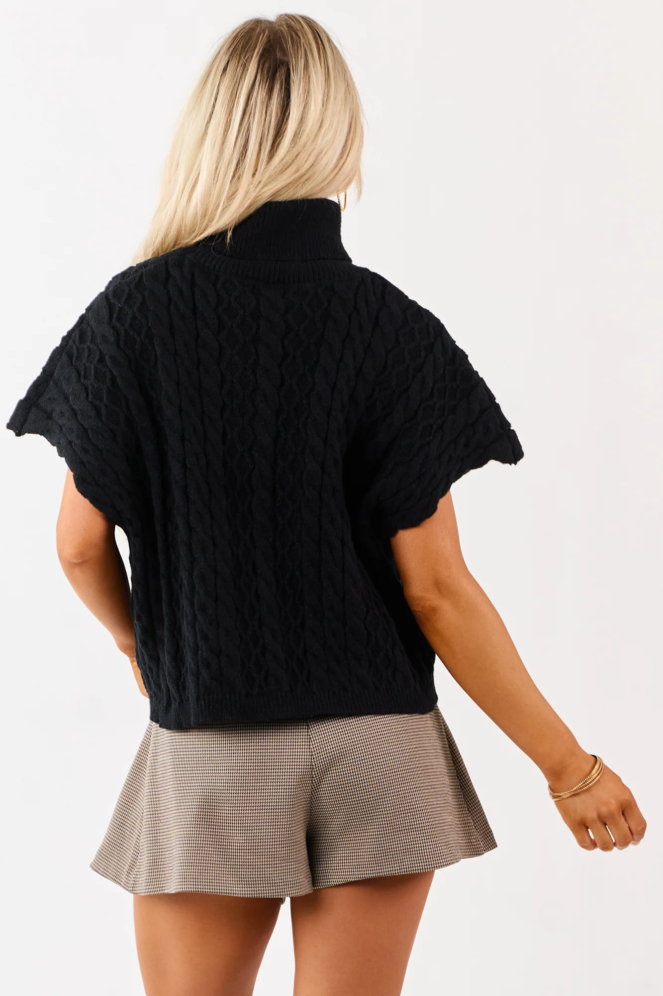 Chunky Black Cable Knit Short Sleeve Sweater