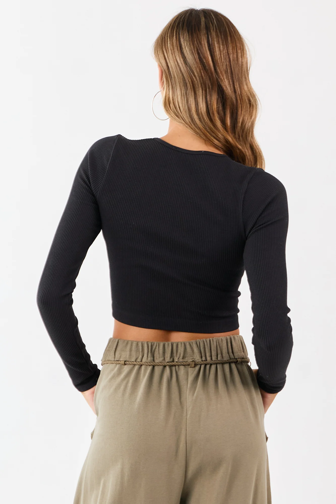 Cropped Rib Knit Black Long Sleeve Top