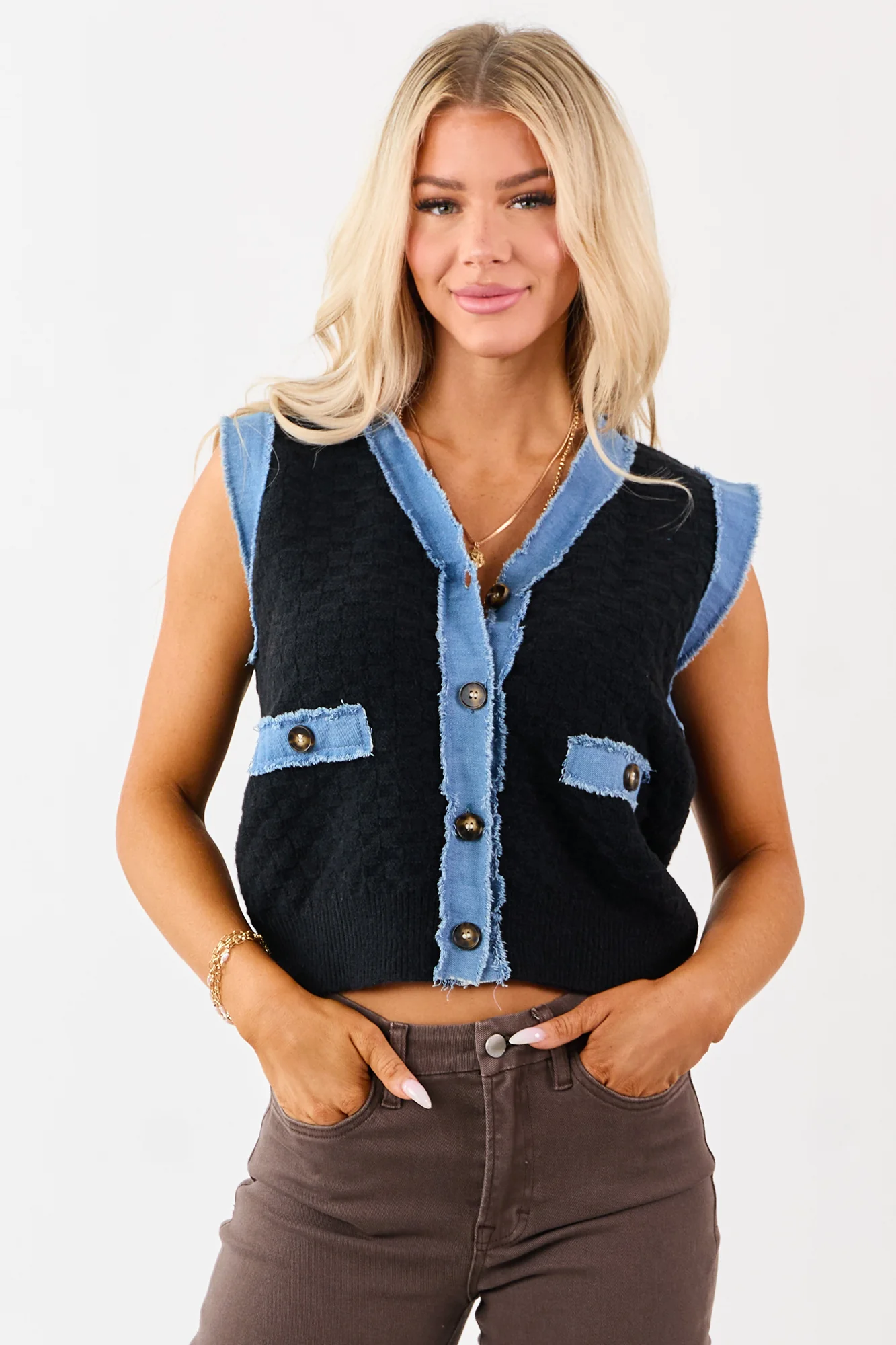 Stylish Black Knit Vest with Denim Trim - Sleeveless Button-Down