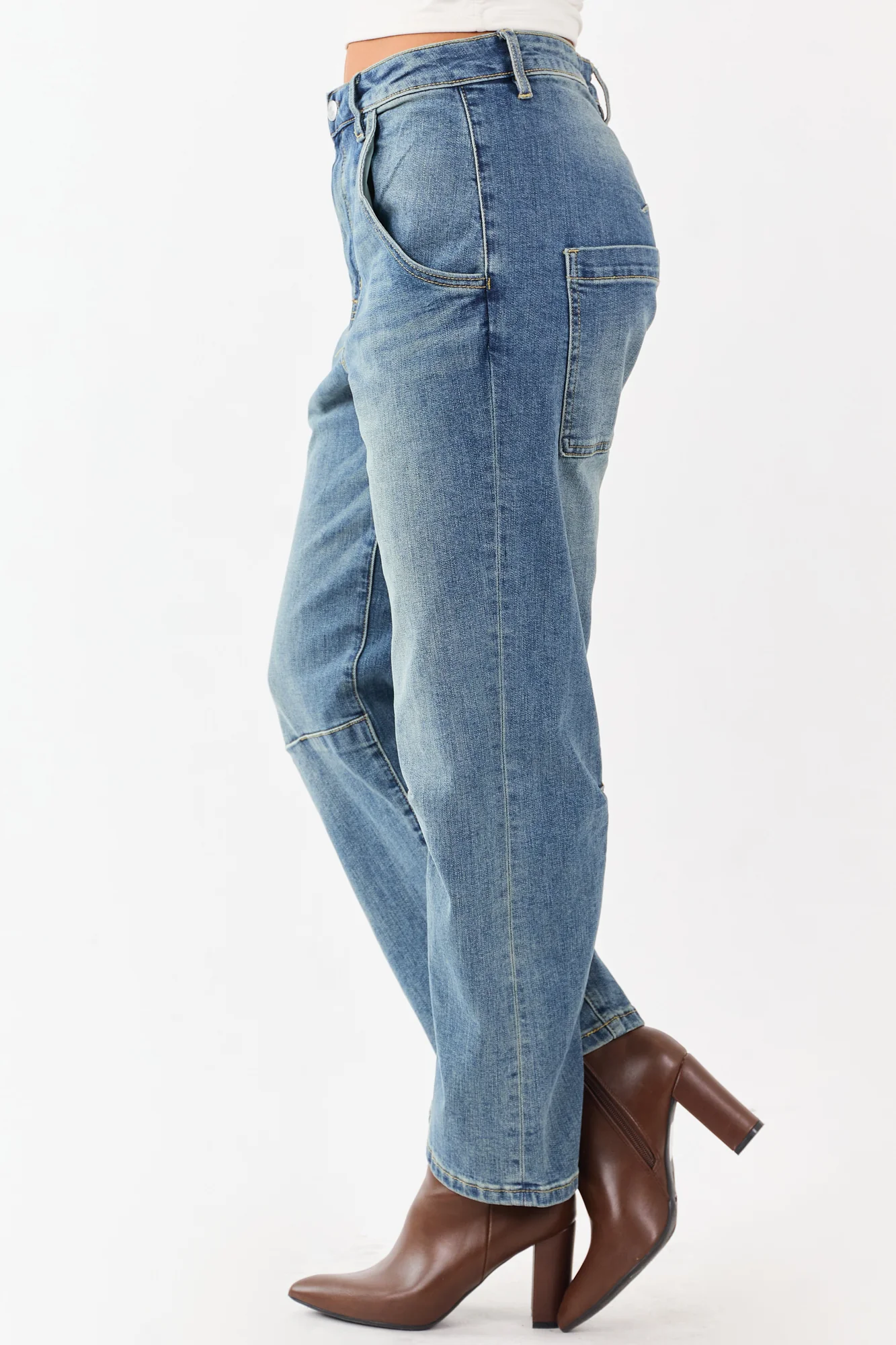Vintage Wash High Rise Stretchy Barrel Jeans