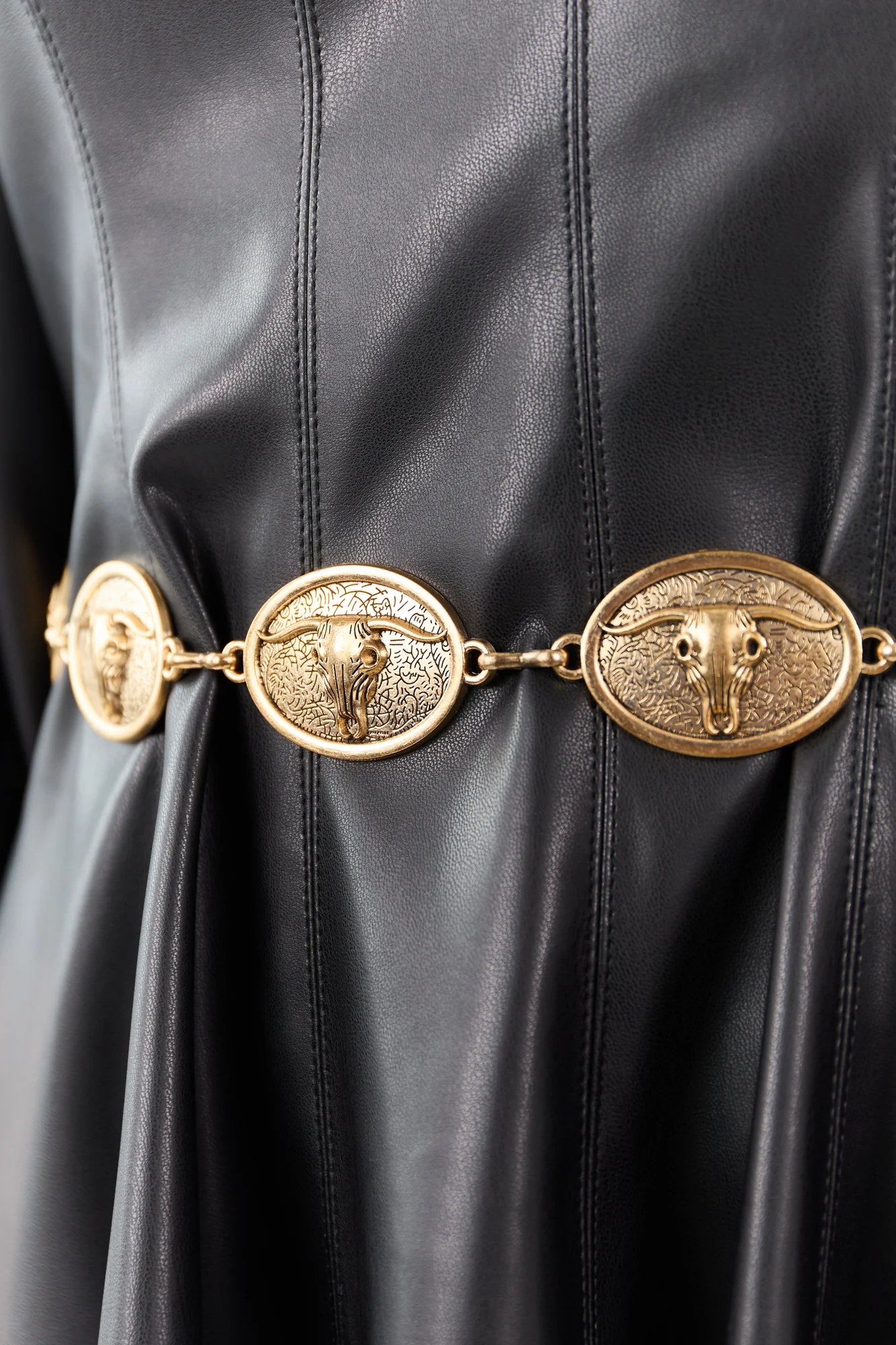Western Style Longhorn Skull Disc Chain Belt - Gold
