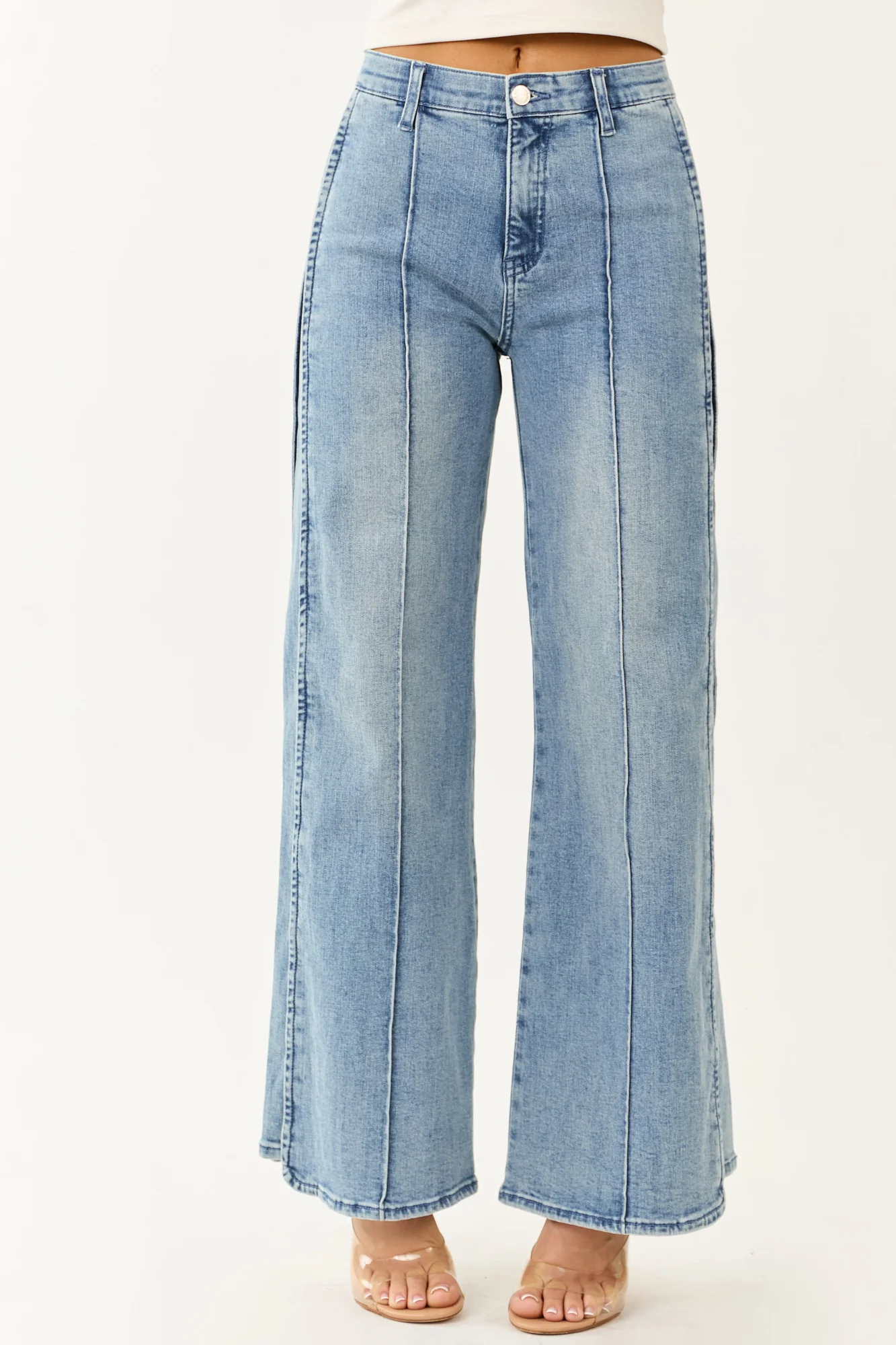 Saige Wide Seam Tummy Control Jeans in Medium Wash