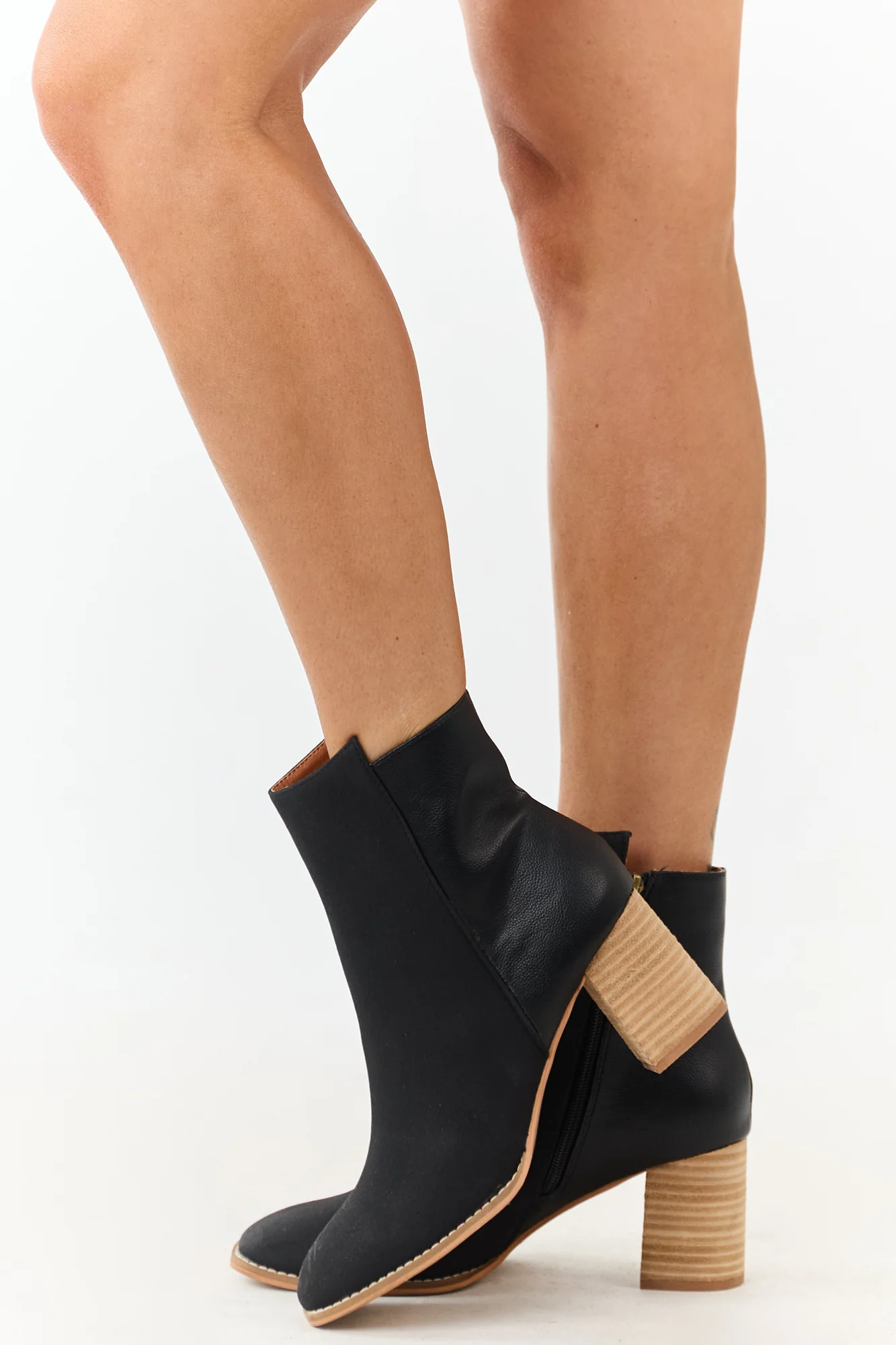 Stylish Contrast Block Heeled Booties in Black Faux Leather