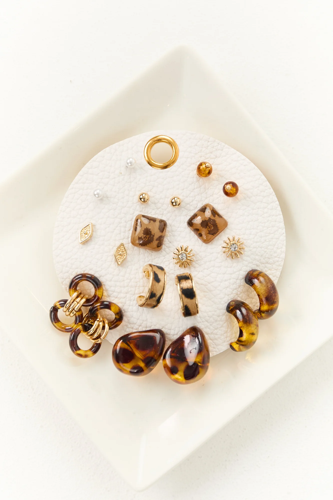 Leopard Print & Pearl Earring Set Gold Tone