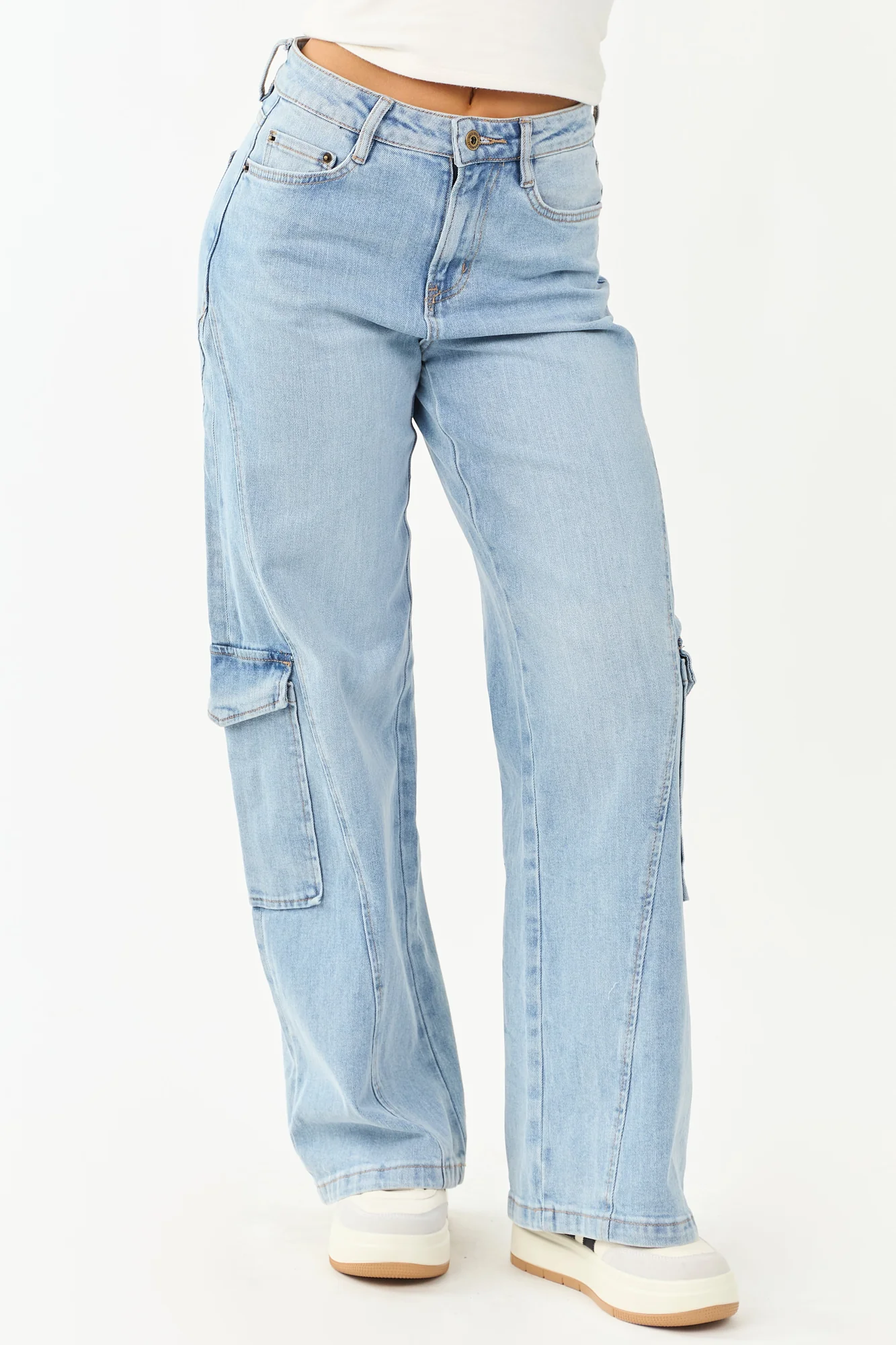 Light Wash Wide Leg Cargo Jeans - Trendy Functional Tall Length