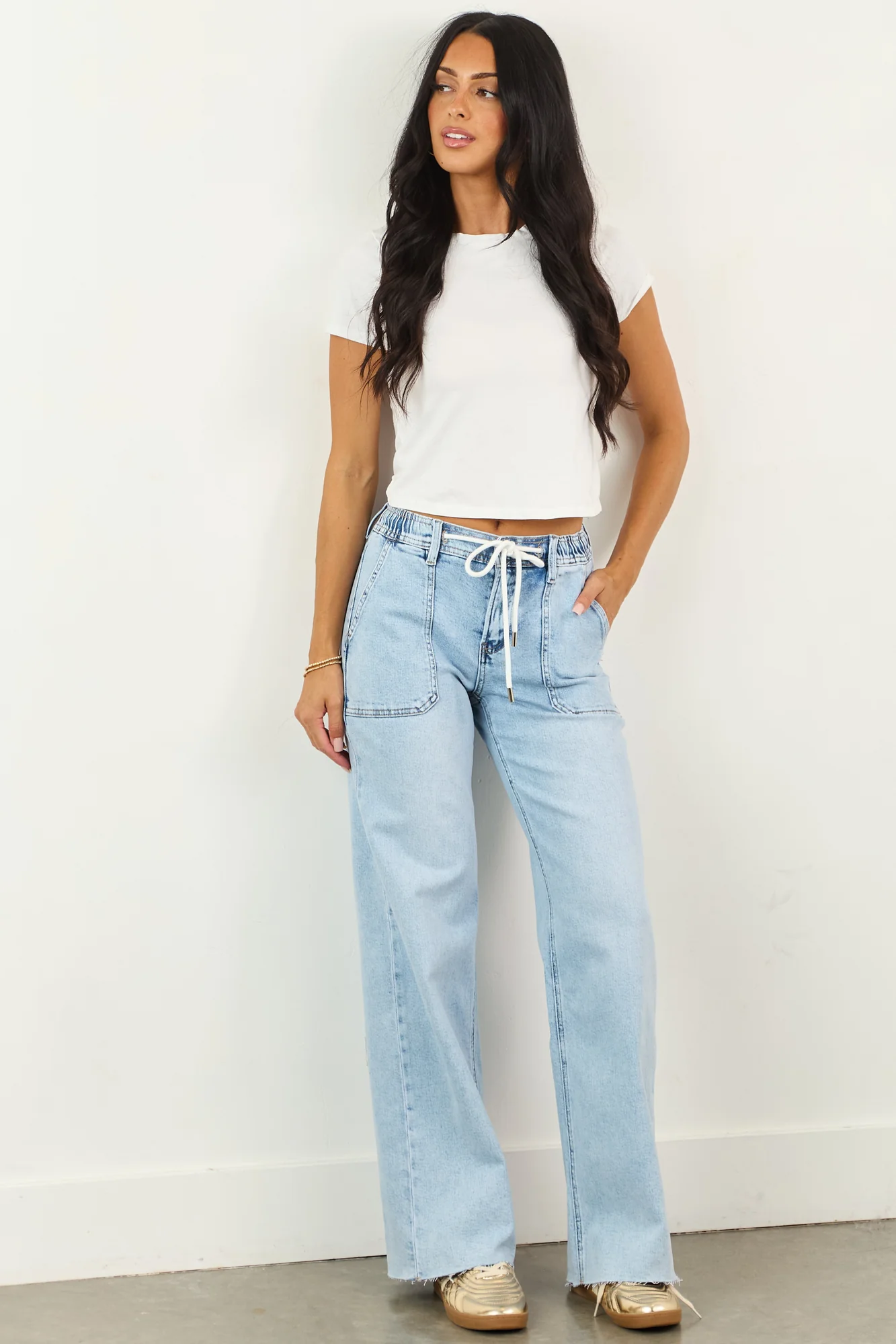 Stretchy High Rise Wide Leg Denim Jeans in Light Acid Wash