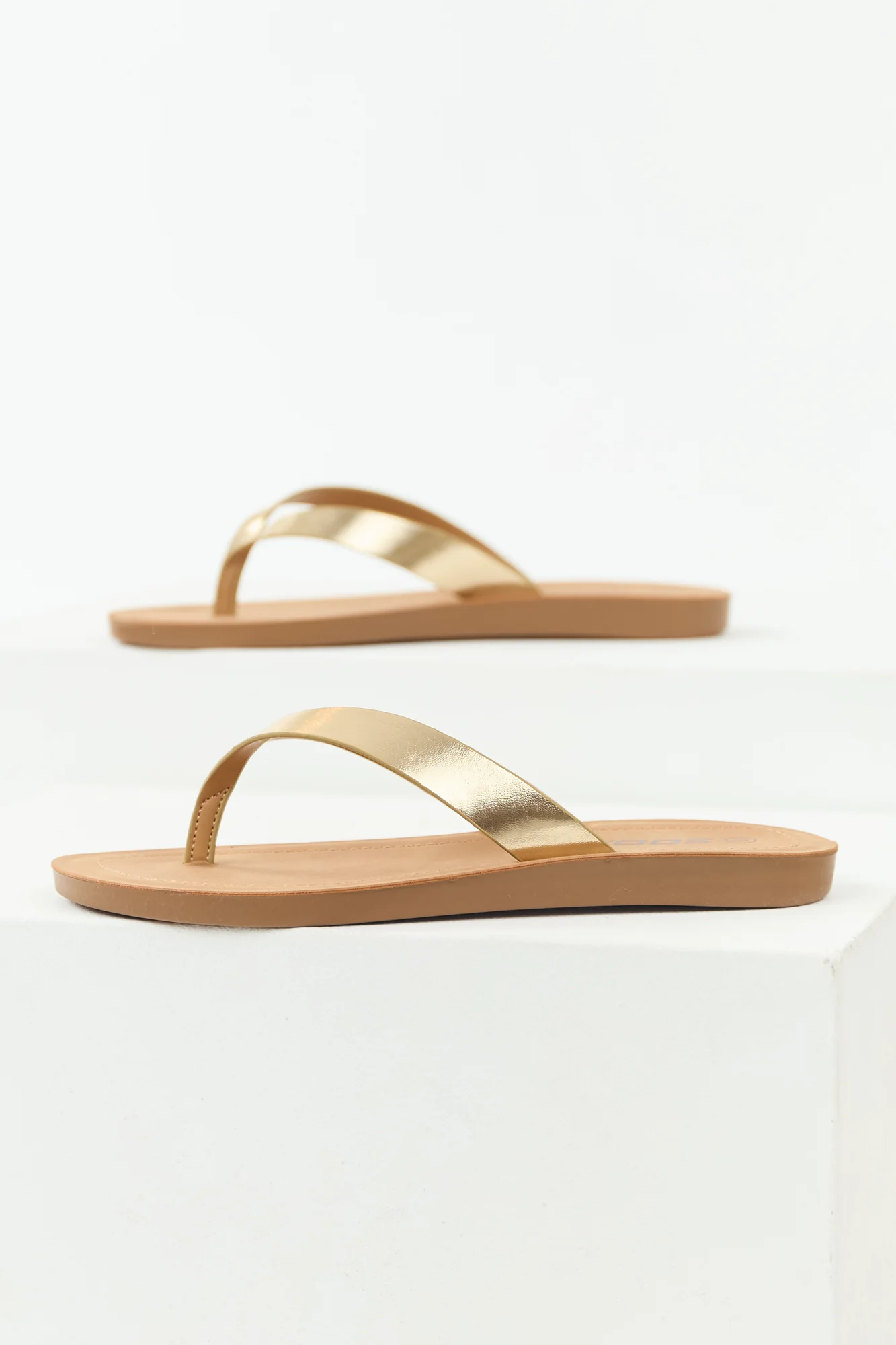 Gold Strap Brown Thong Sandal | Elegant Summer Footwear