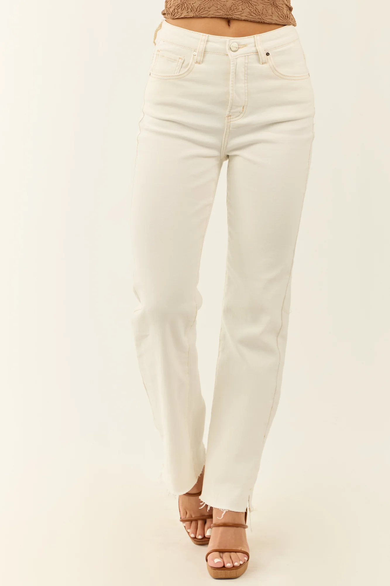 Stretchy White Raw Hem Skinny Jeans for Women