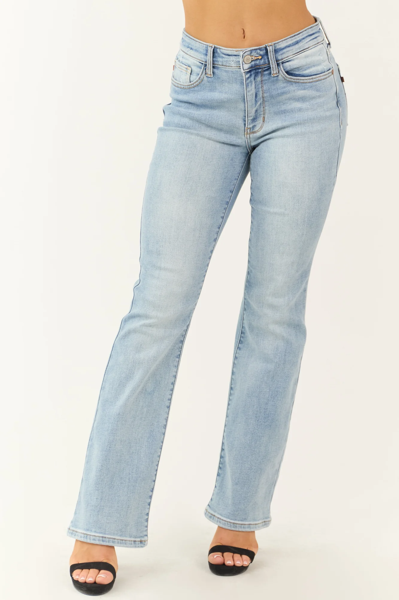 Thermal Lined Bootcut Jeans in Light Wash