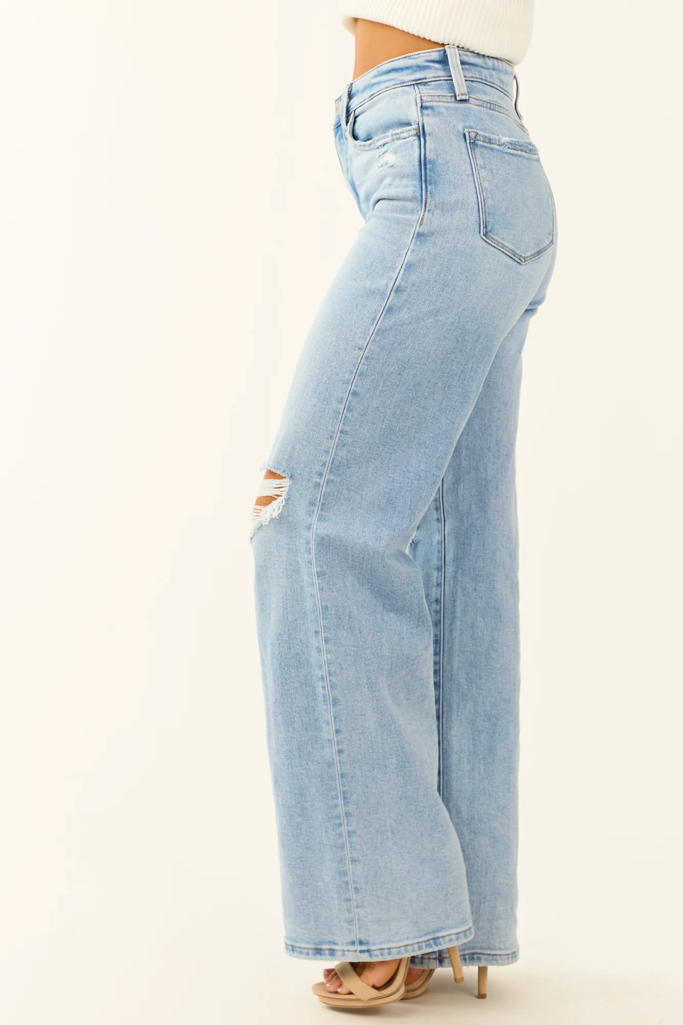 Light Wash Distressed Wide Leg Jeans High Rise
