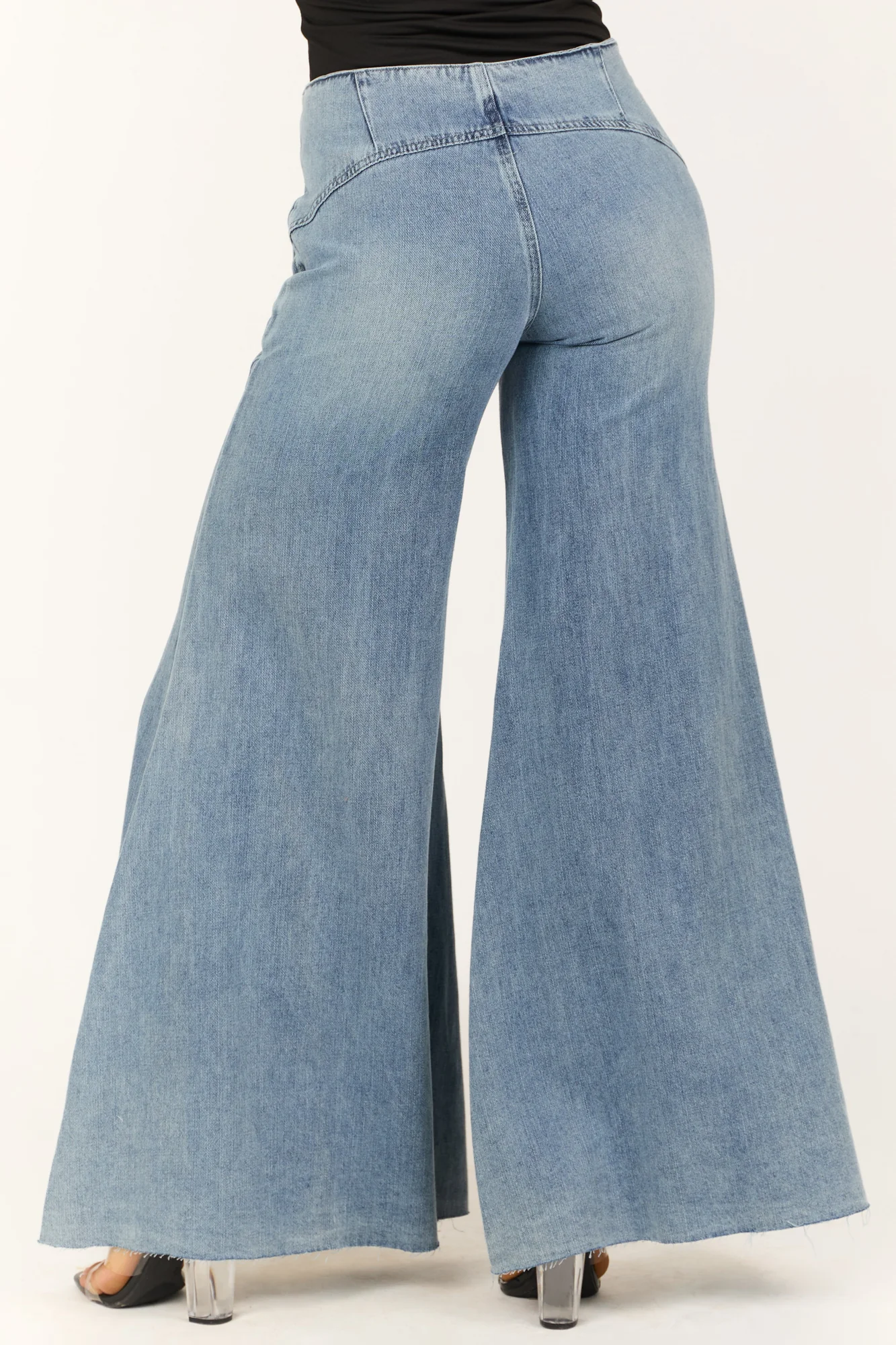 Medium Wash Wide Leg Flare Jeans in Varying Sizes