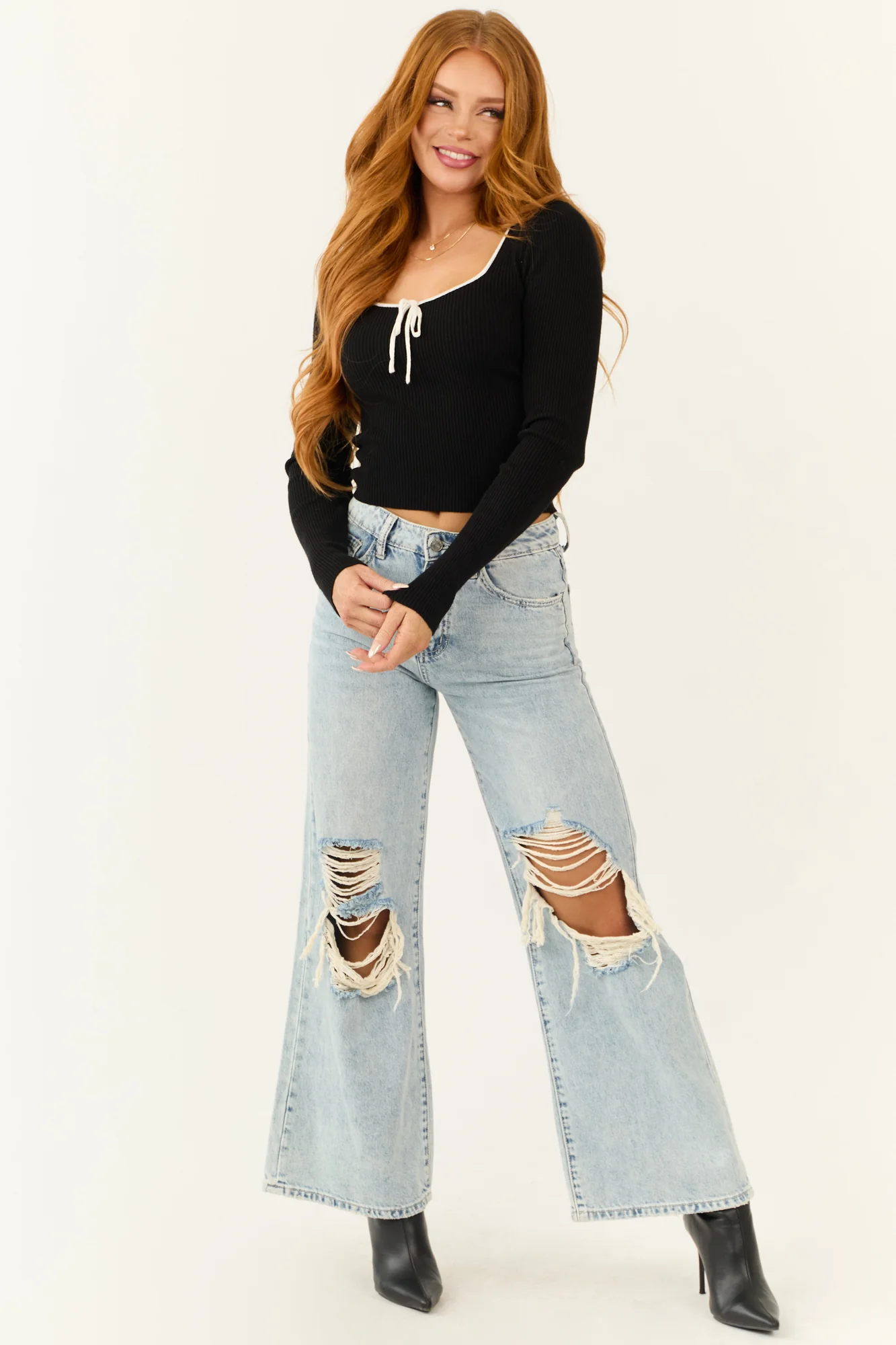 Ribbed Knit Off White Trim Top