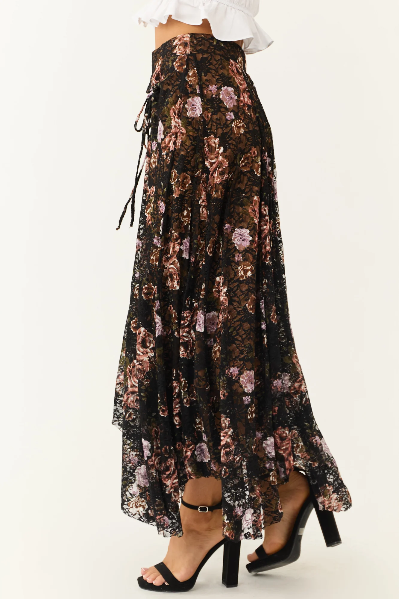 Floral Lace Handkerchief Hem Maxi Skirt in Black