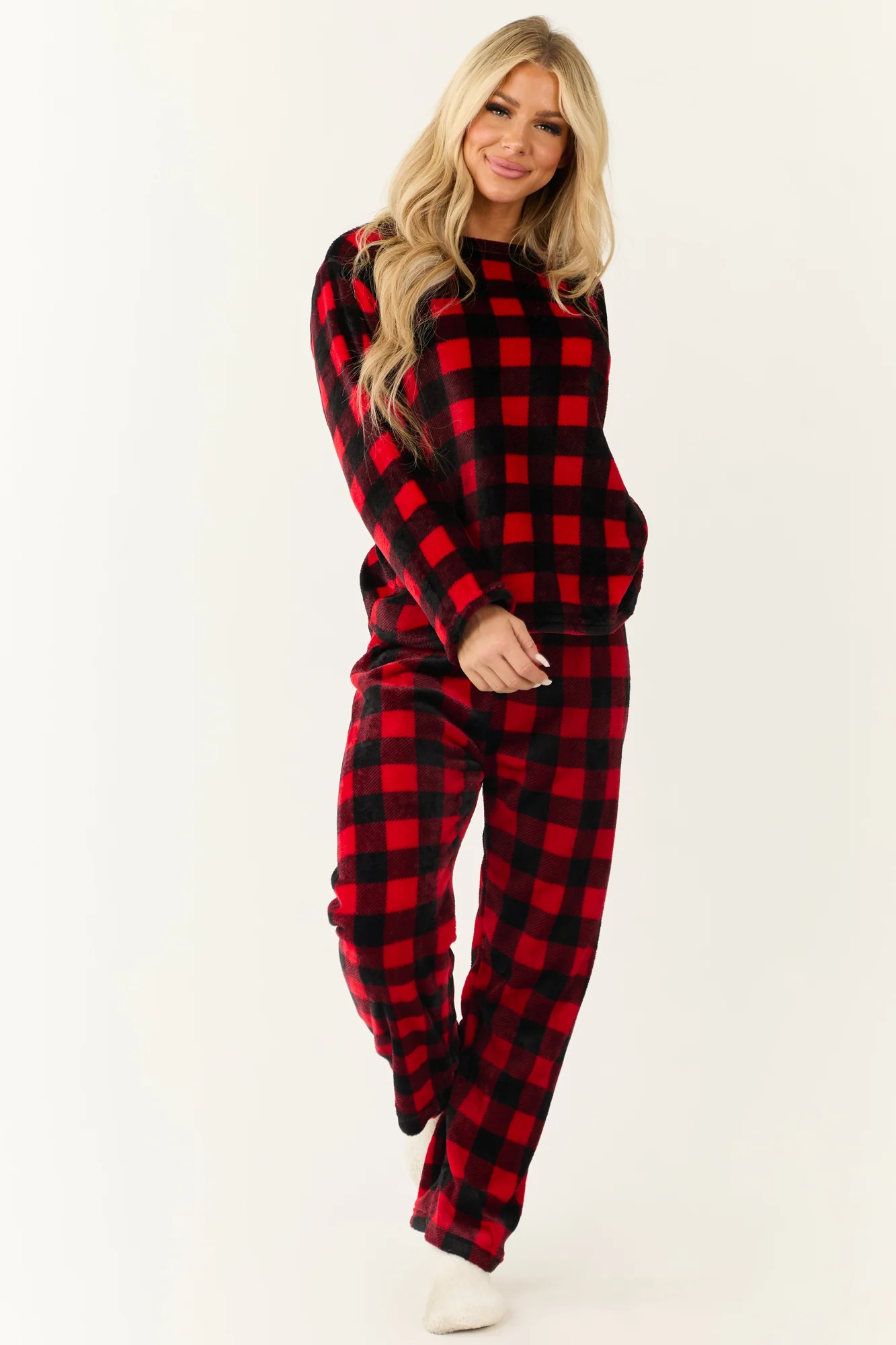 Cozy Checkered Plaid Pajama Set in Black and Ruby for Women