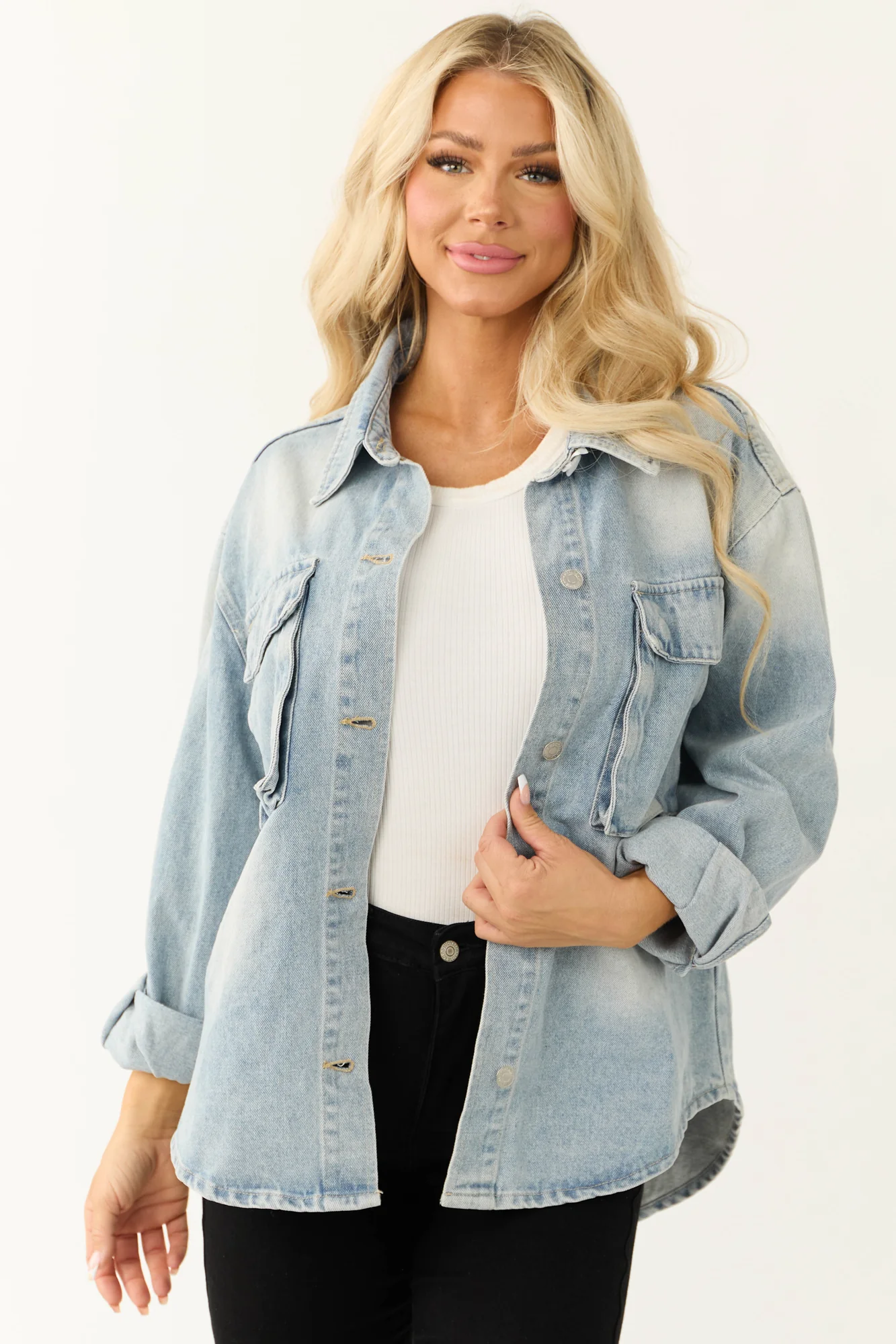 Blue Denim Buttoned Jacket - Classic Style for Fall Days