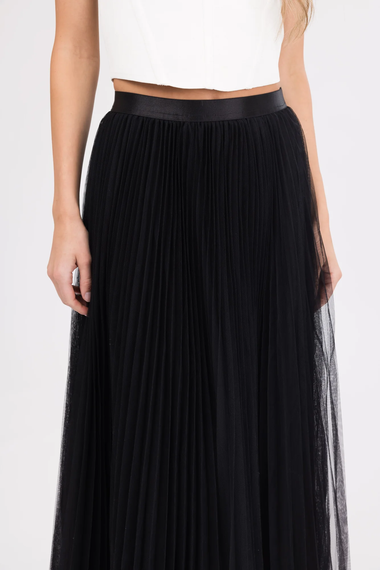 Black Tulle Pleated Midi Skirt Elastic Waist
