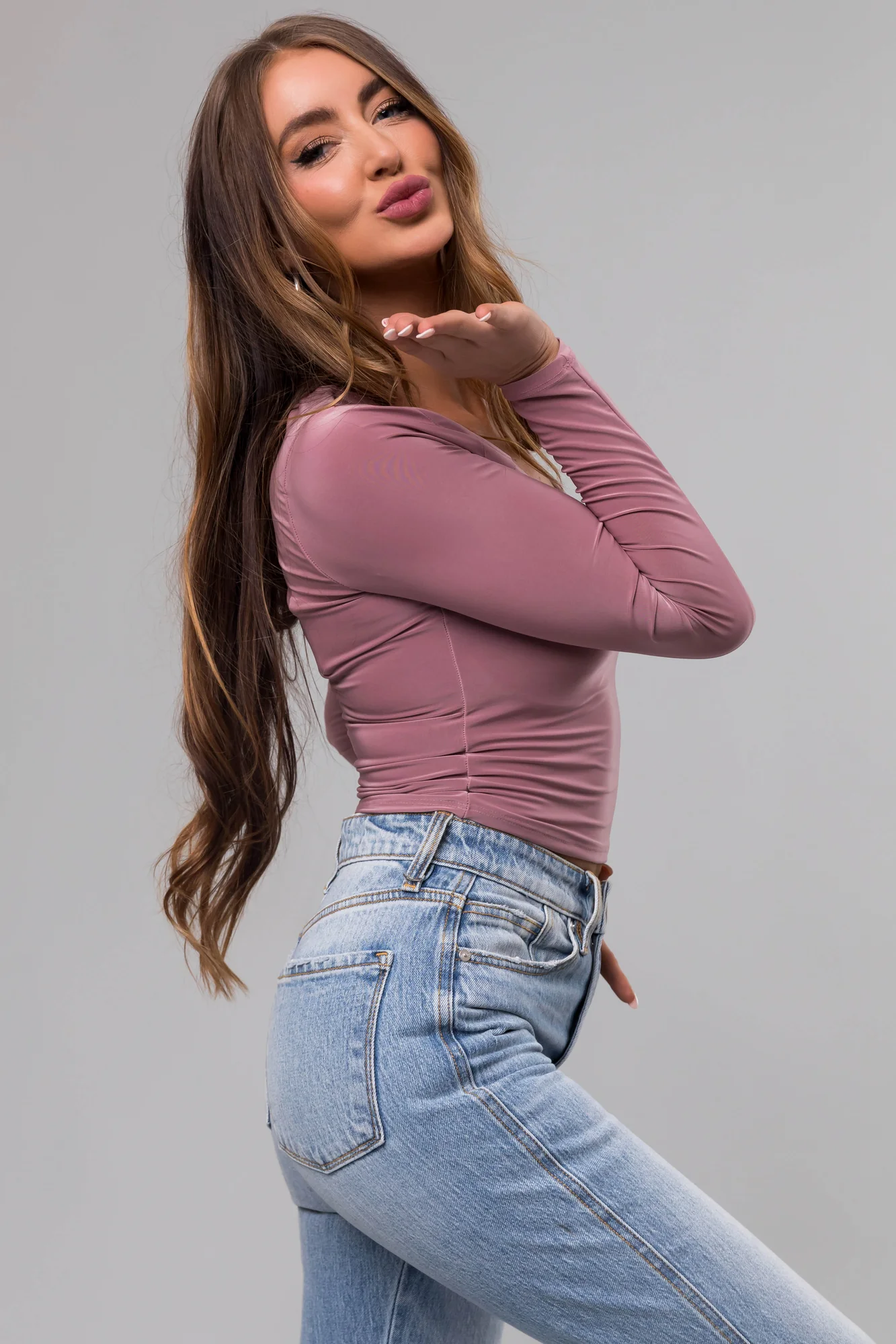 Mauve Sweetheart Neck Sleeve Crop Top