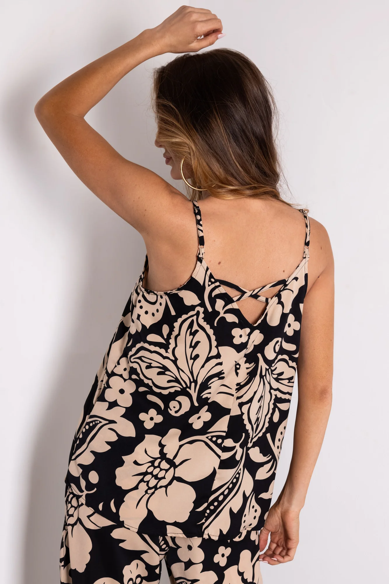 Floral Print V Neck Tank Top in Black and Beige