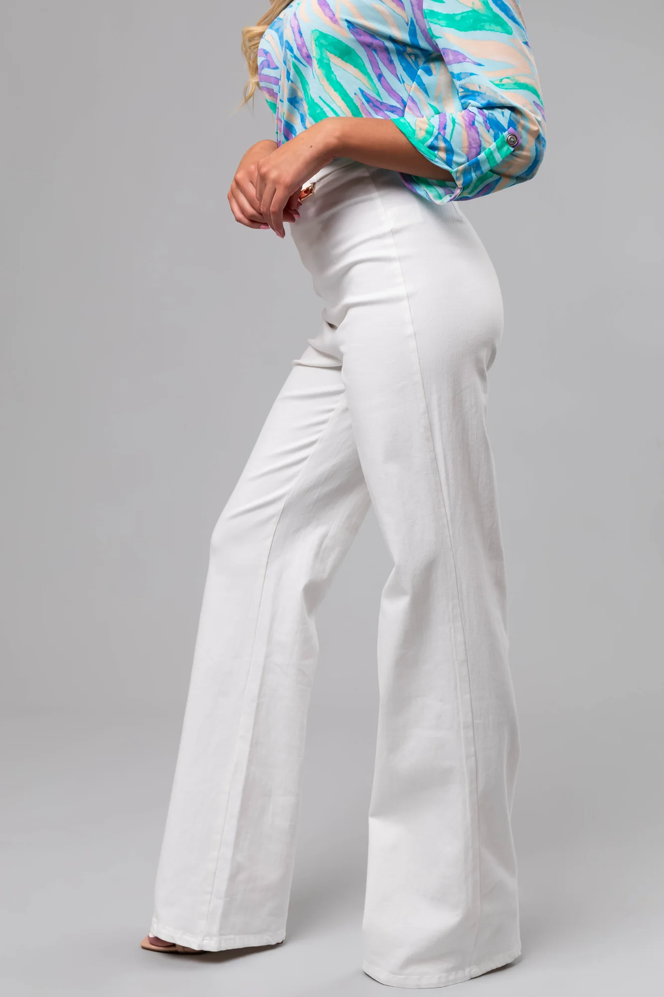 White Denim Wide Leg Pants with Gold Belt Detail
