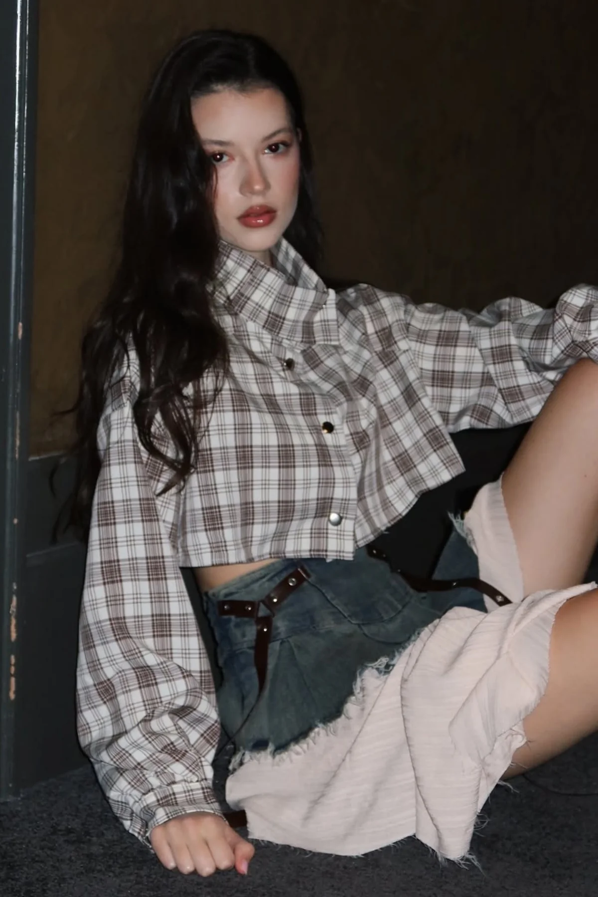 Fringe Ruffle Denim Skirt - Trendy Chic Design