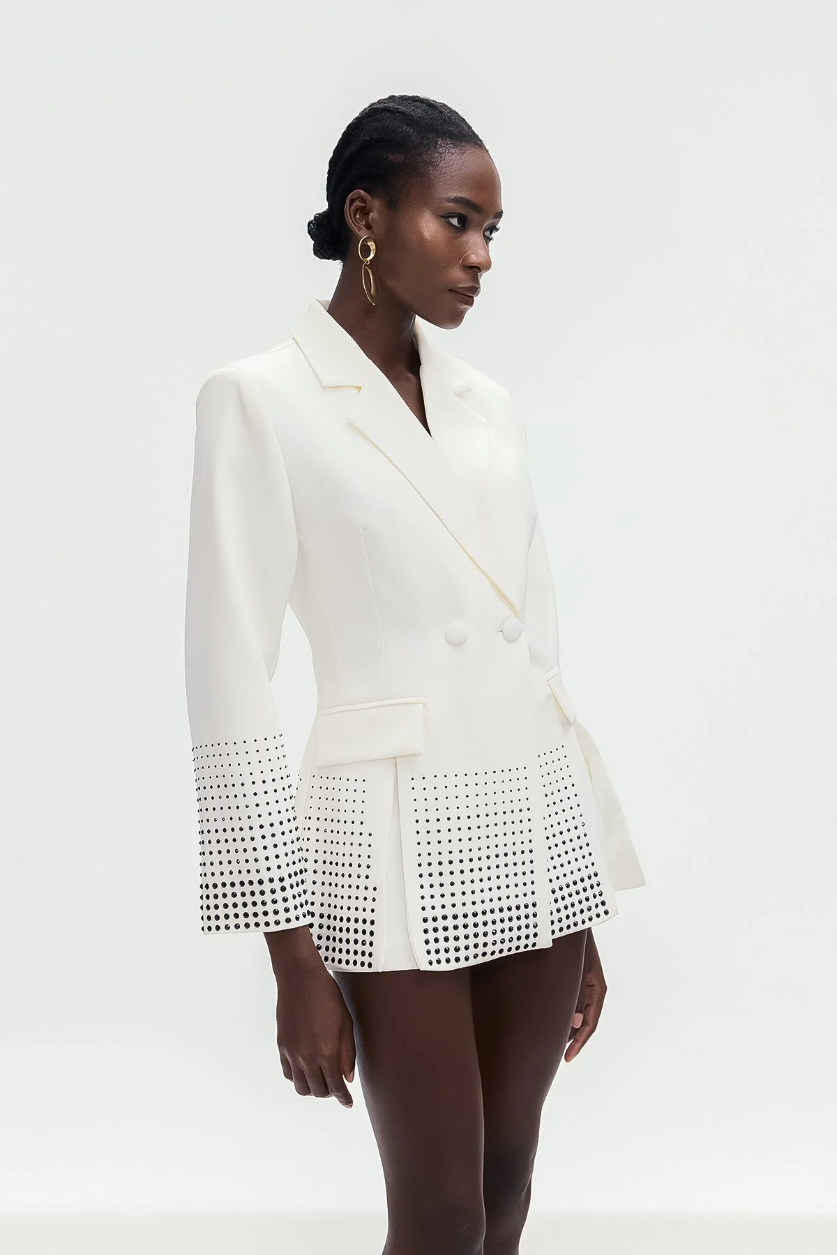 White Split Blazer with Rhinestone Accents for a Sophisticated Look