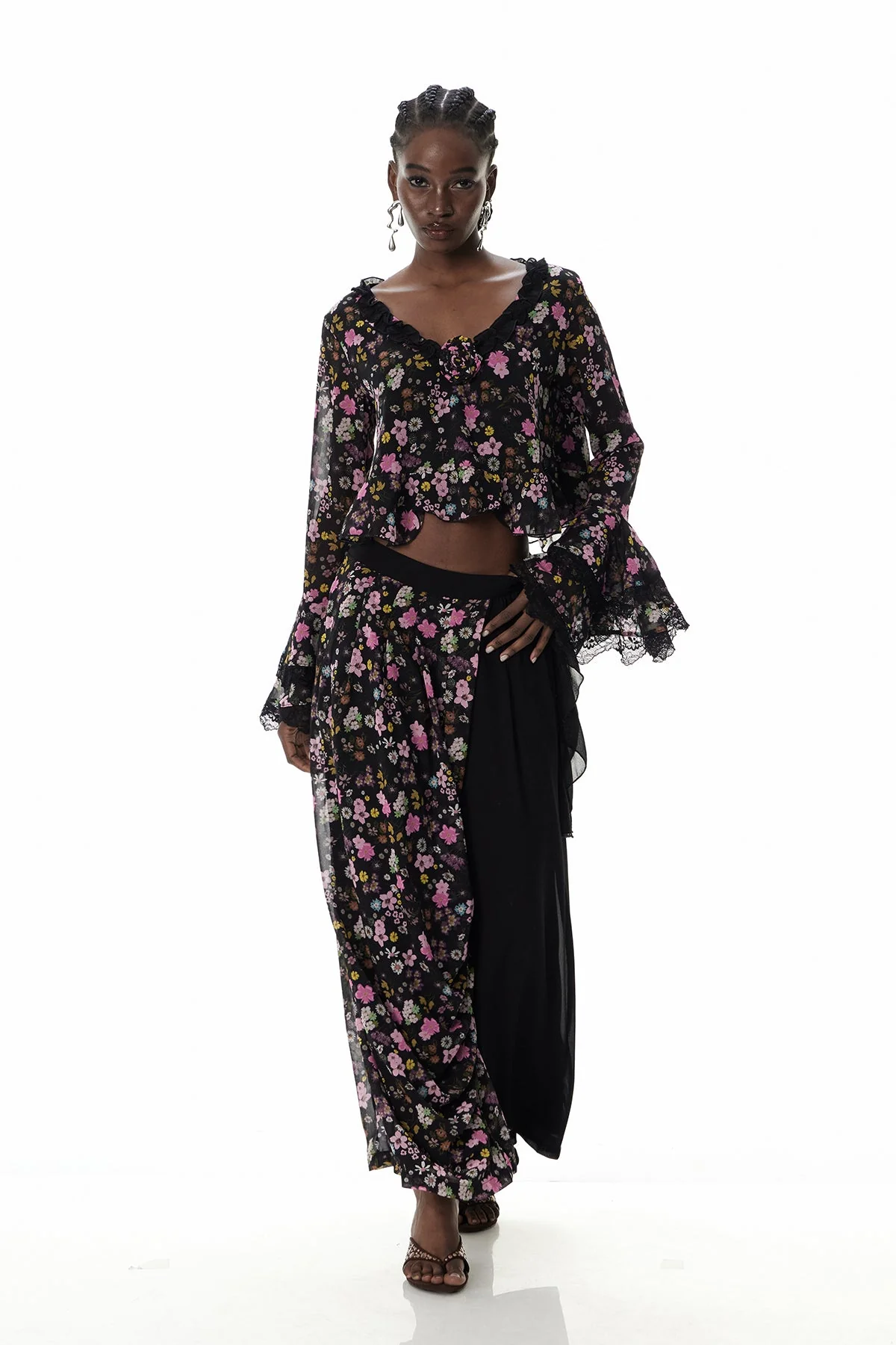 Floral Ruffle Pants Set in Elegant Black