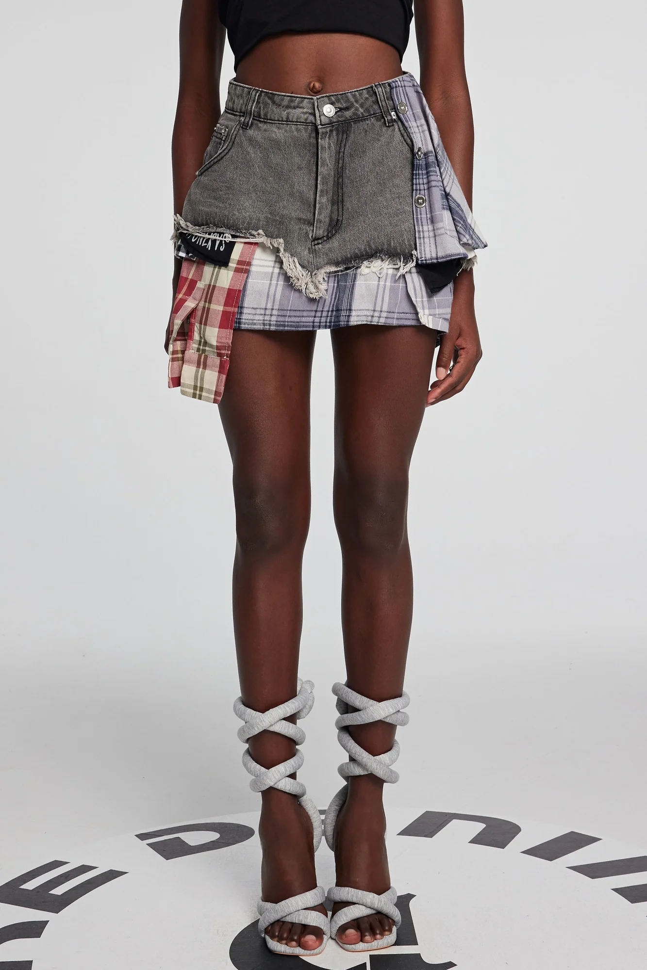 Black Patchwork Mini Skirt - Stylish and Versatile Design