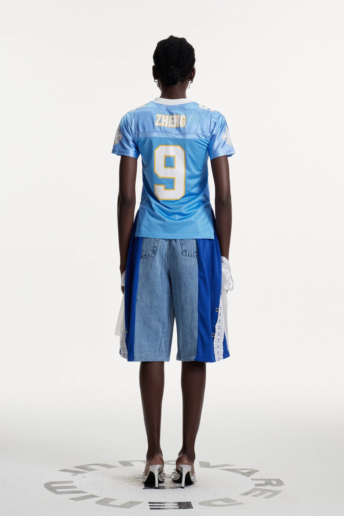 Distinctive Deconstruct Lace-Up Midi Jeans