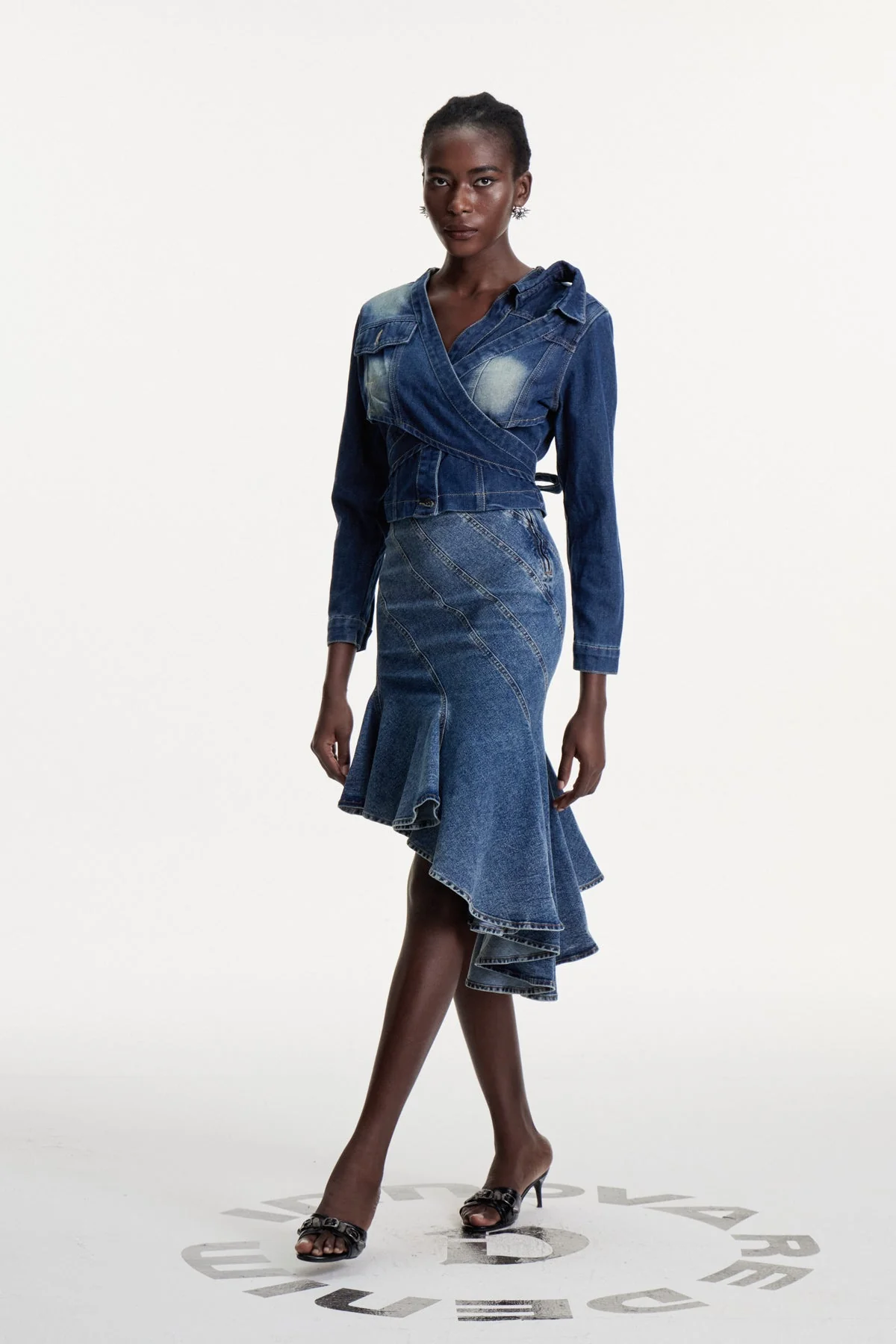 Luxury Lace Up Cross Jacket - Elegant Design