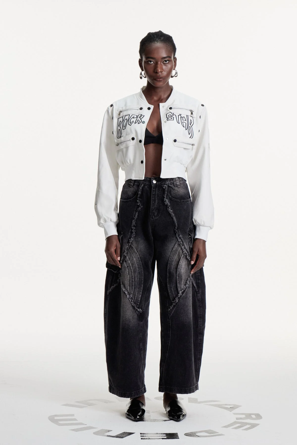 Black Deconstruct Baggy Jeans for Urban Edge Style