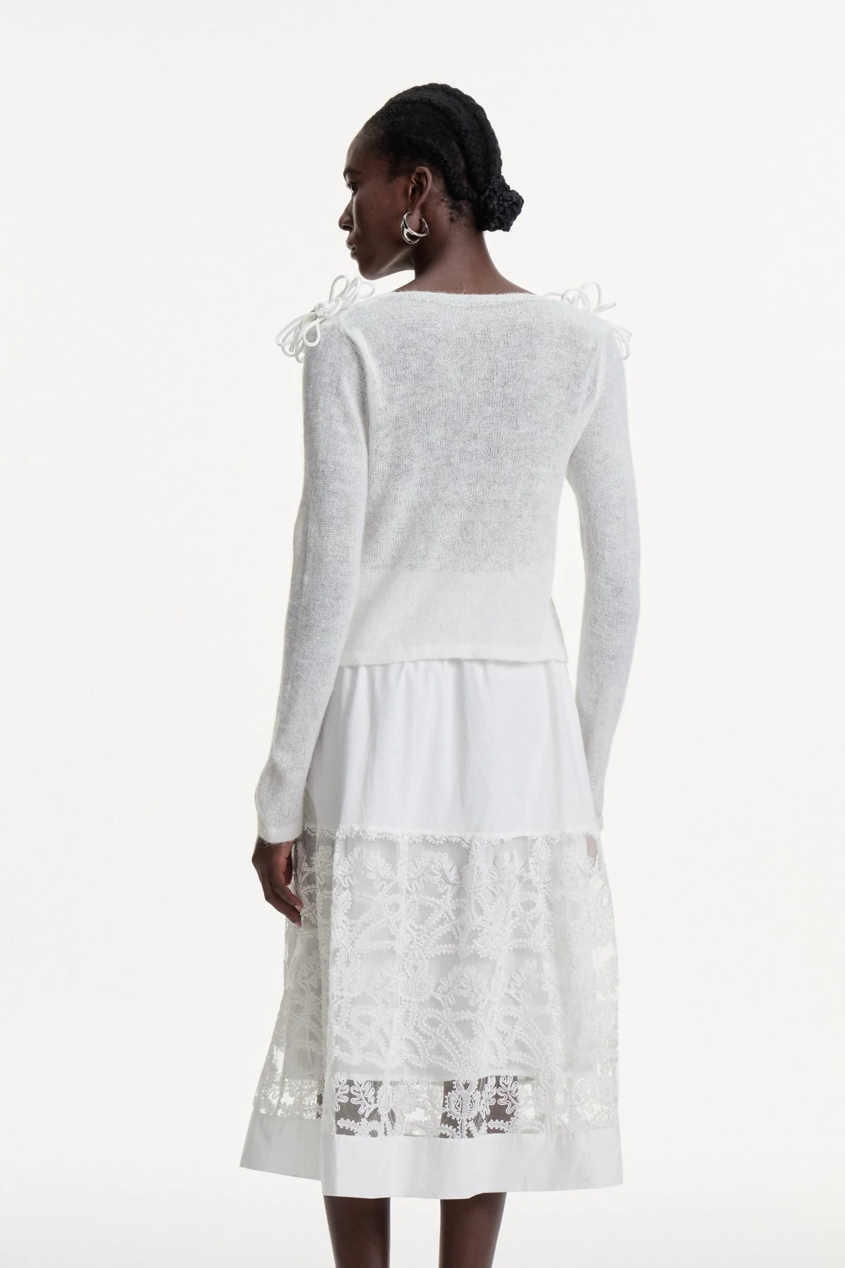 Floral White Knit Top with Plunging Neckline