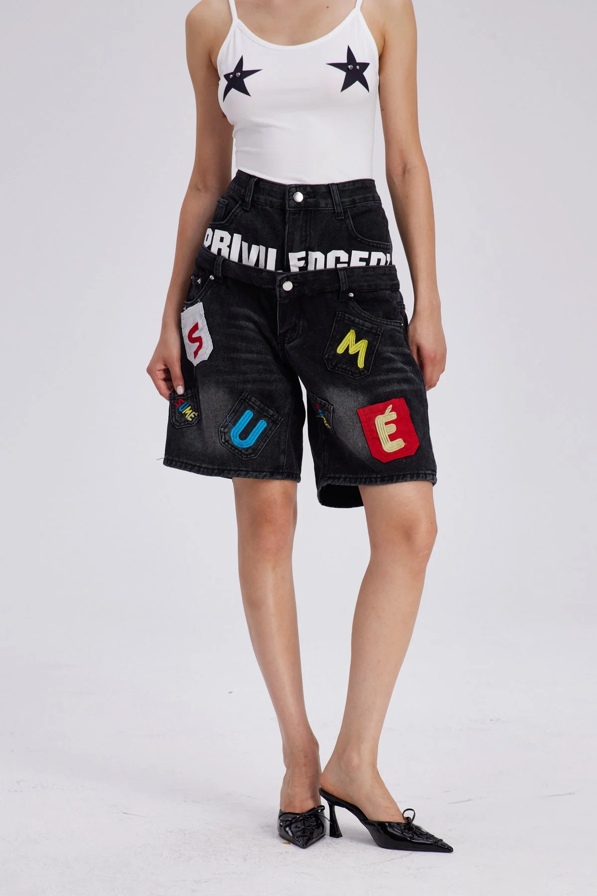 Deconstructed Print Black Denim Jeans - Stylish Midi Length