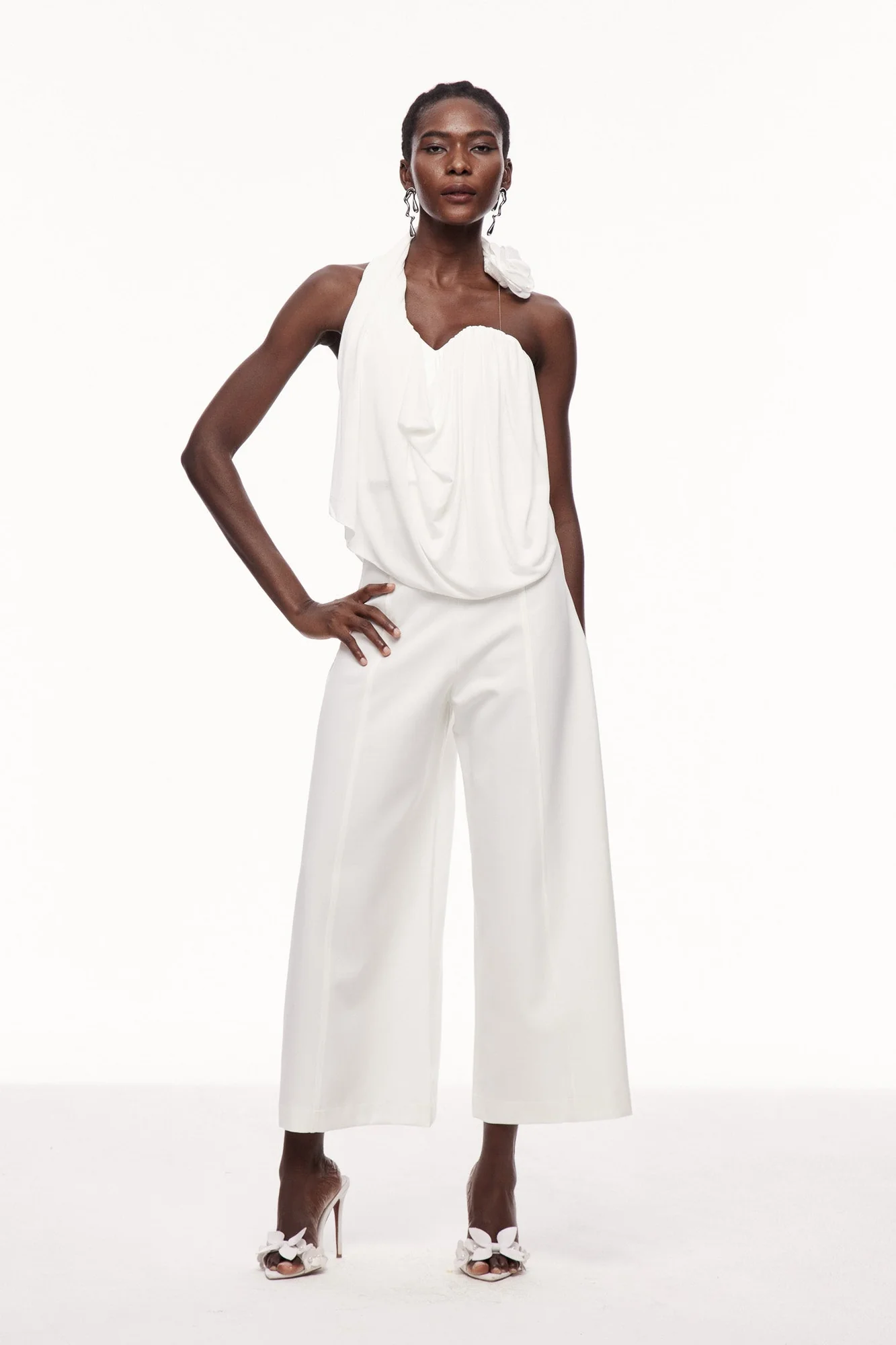 White Stripe Wide-leg Pants for Sophisticated Comfort