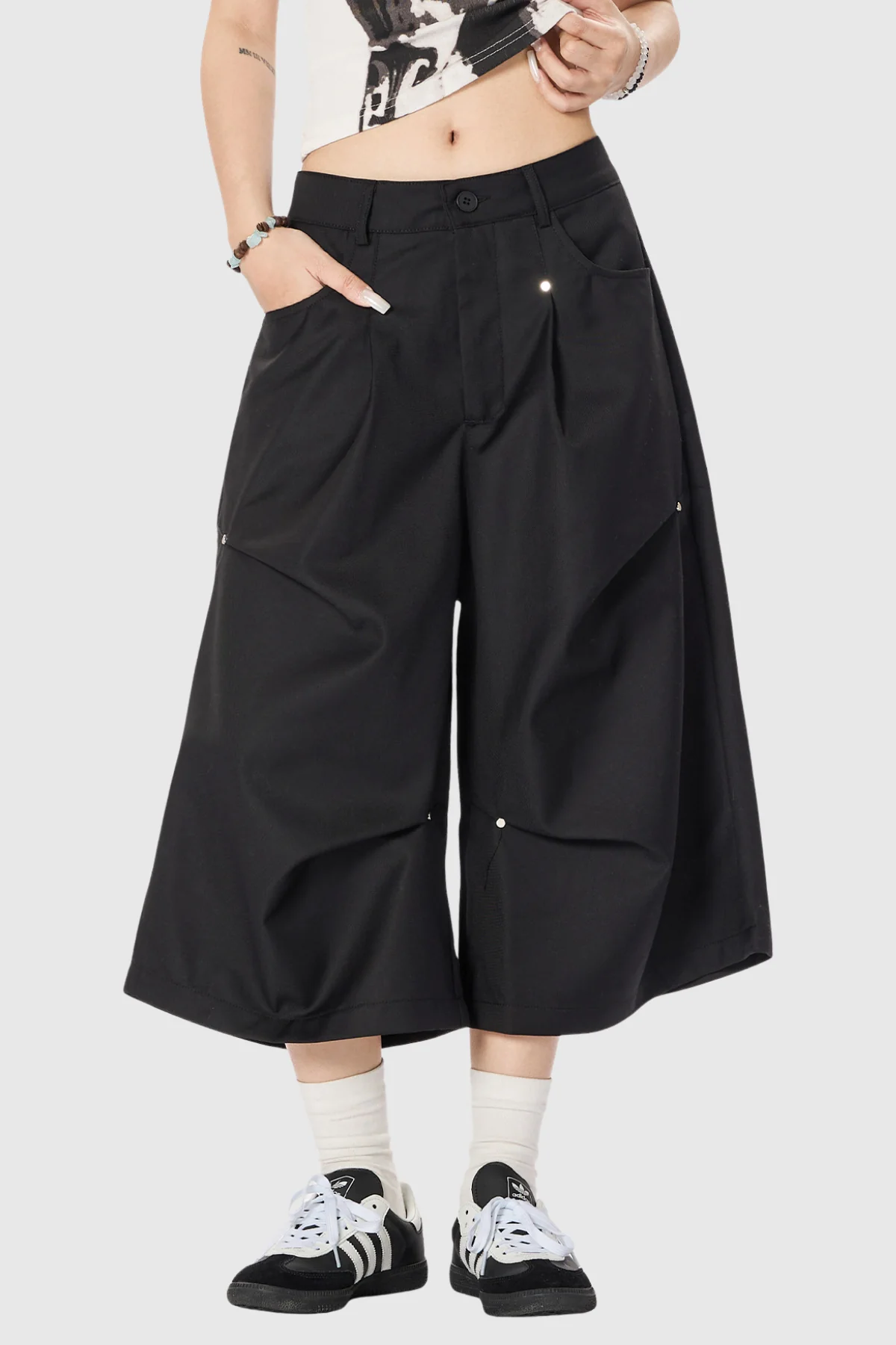 Black Ruched Midi Pants for Women