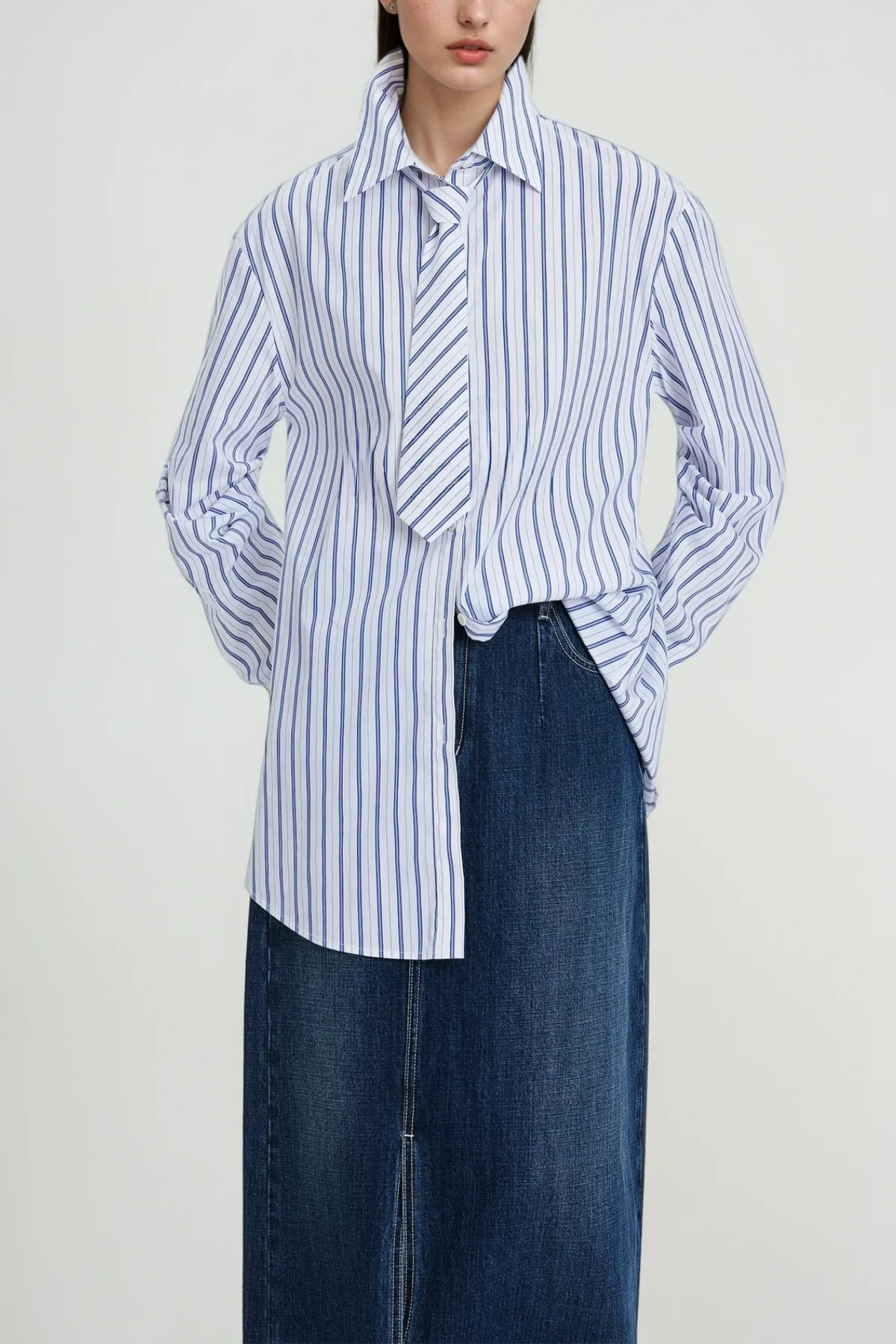 Striped Classic Shirt - Versatile and Sophisticated Style