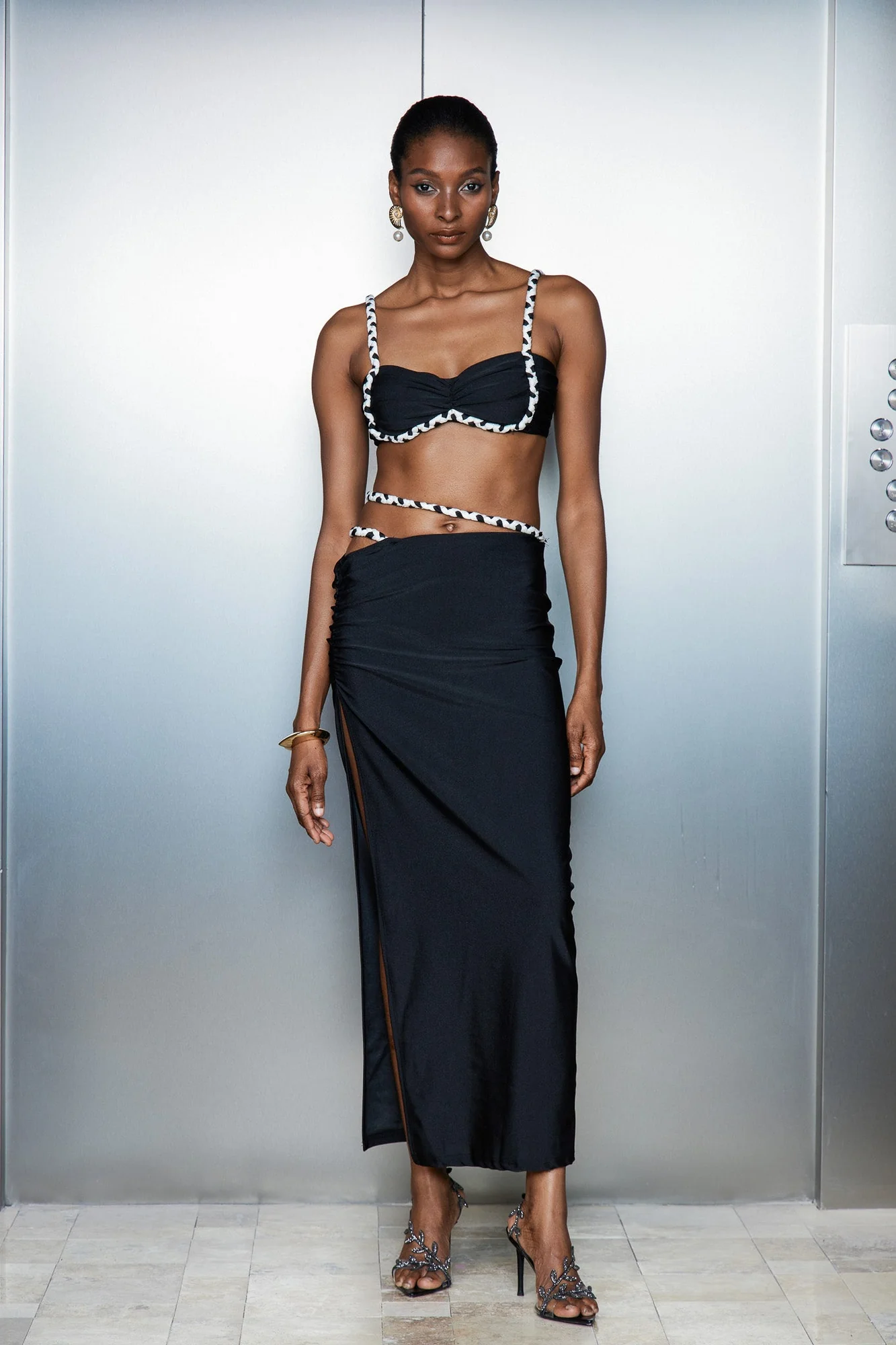 Chic Black Ruch Split Skirt Set