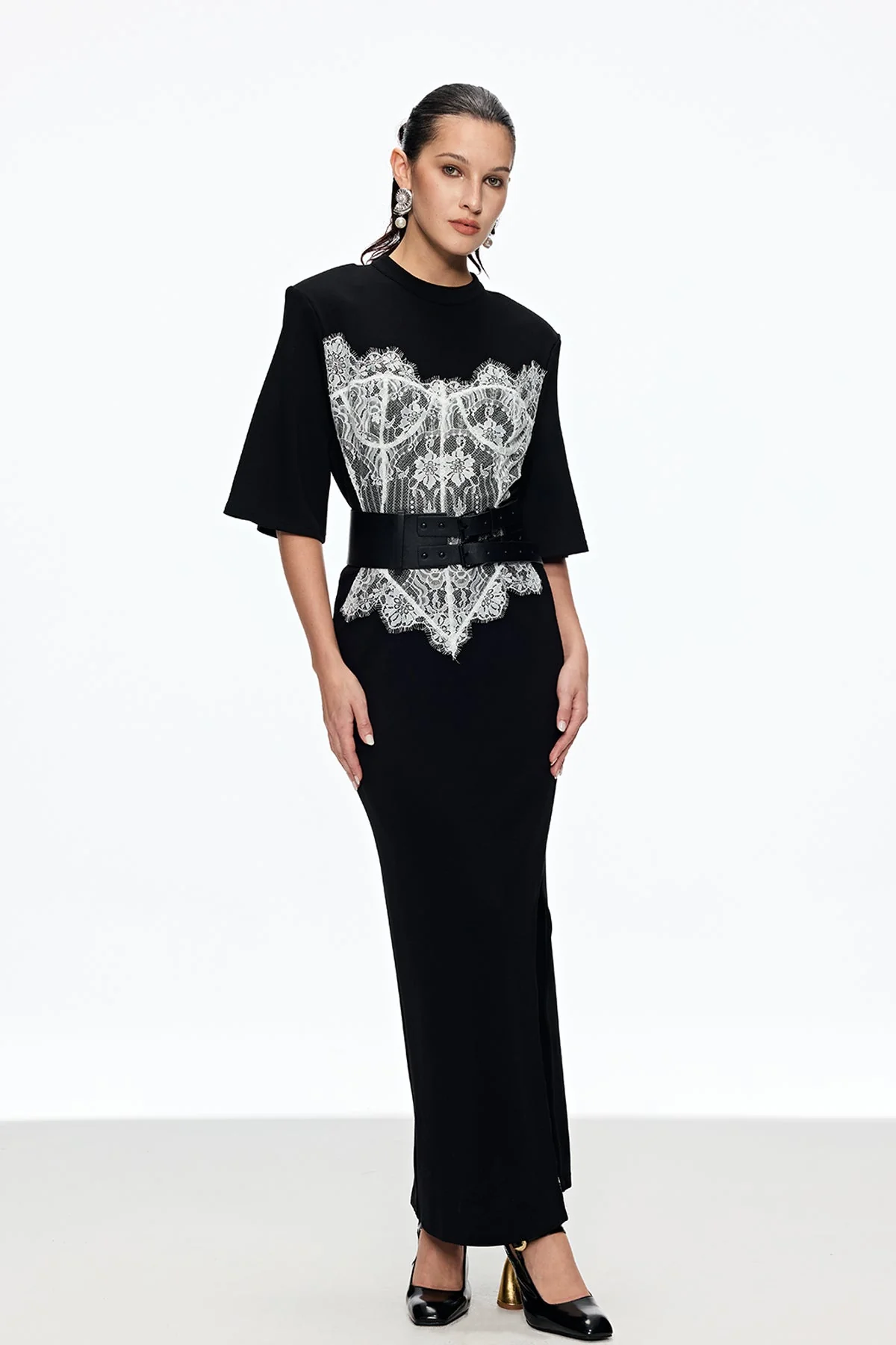 Elegant Lace Split Maxi Dress with Buckle Detail