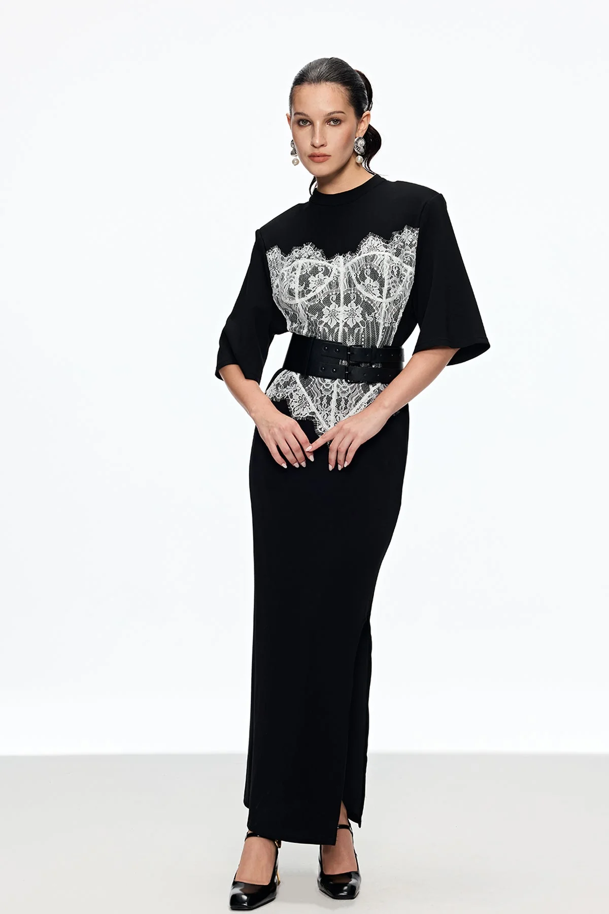 Elegant Lace Split Maxi Dress with Buckle Detail